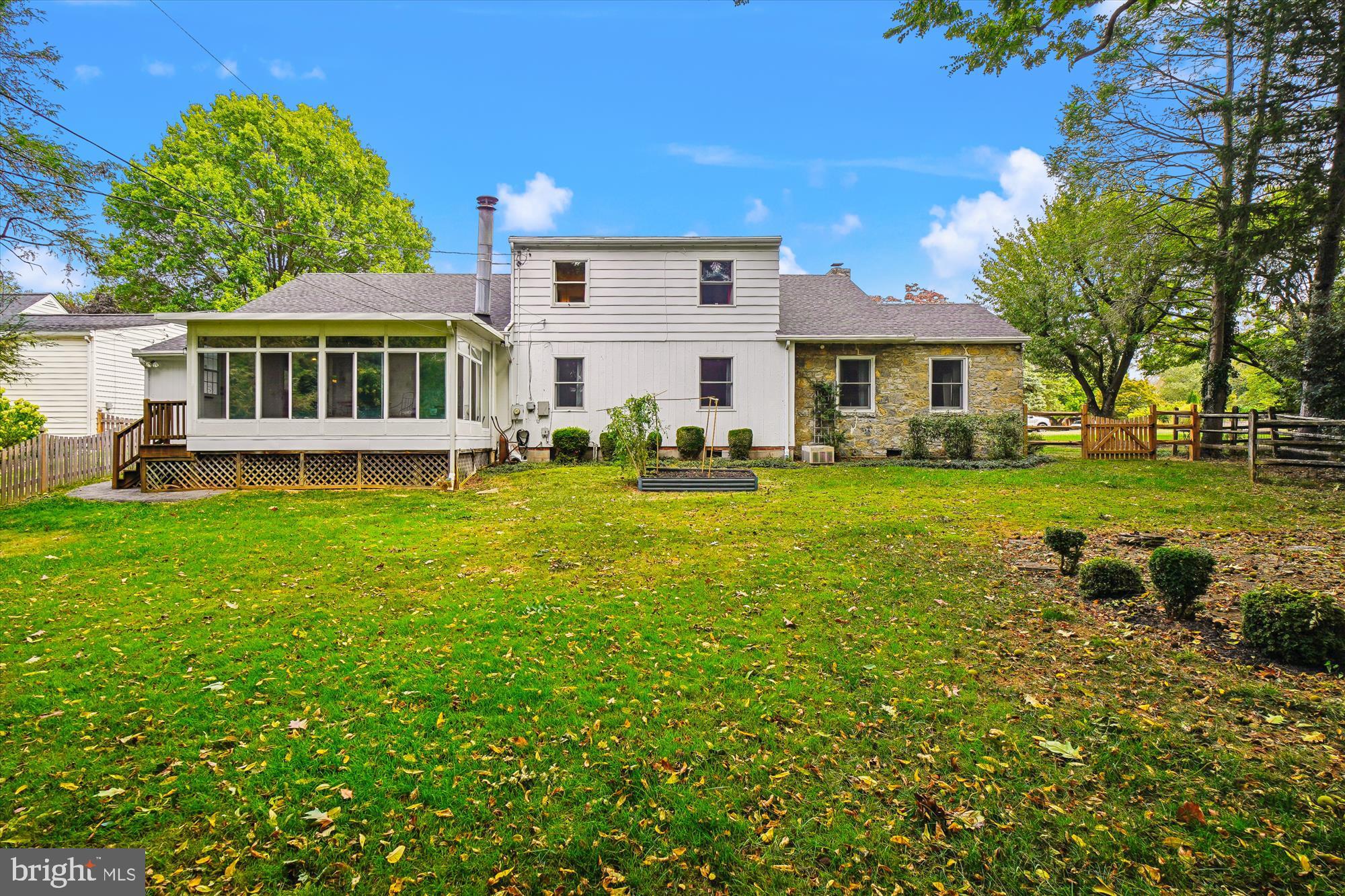 FOUNTAIN HEAD - Residential