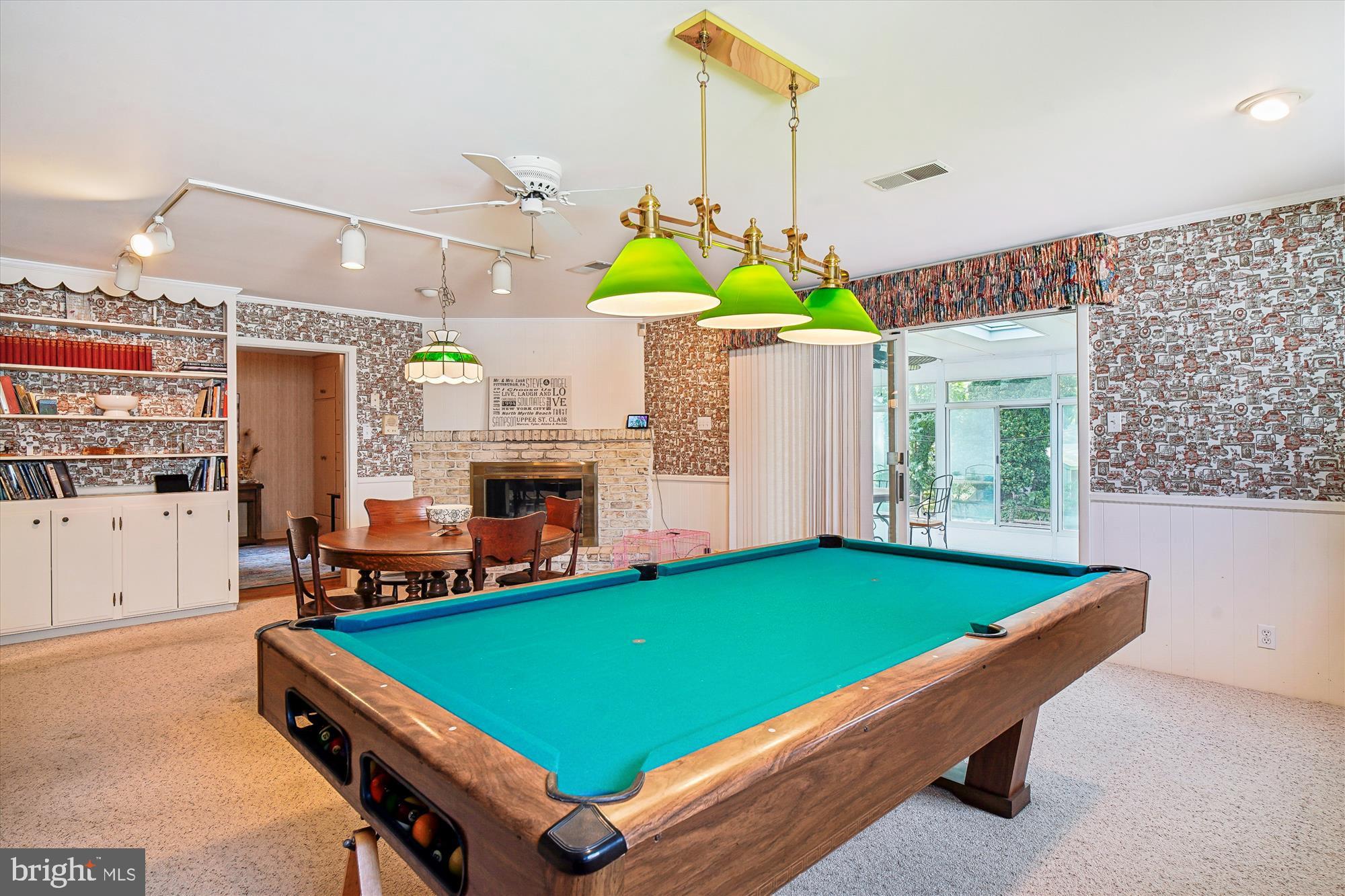 FOUNTAIN HEAD - Residential