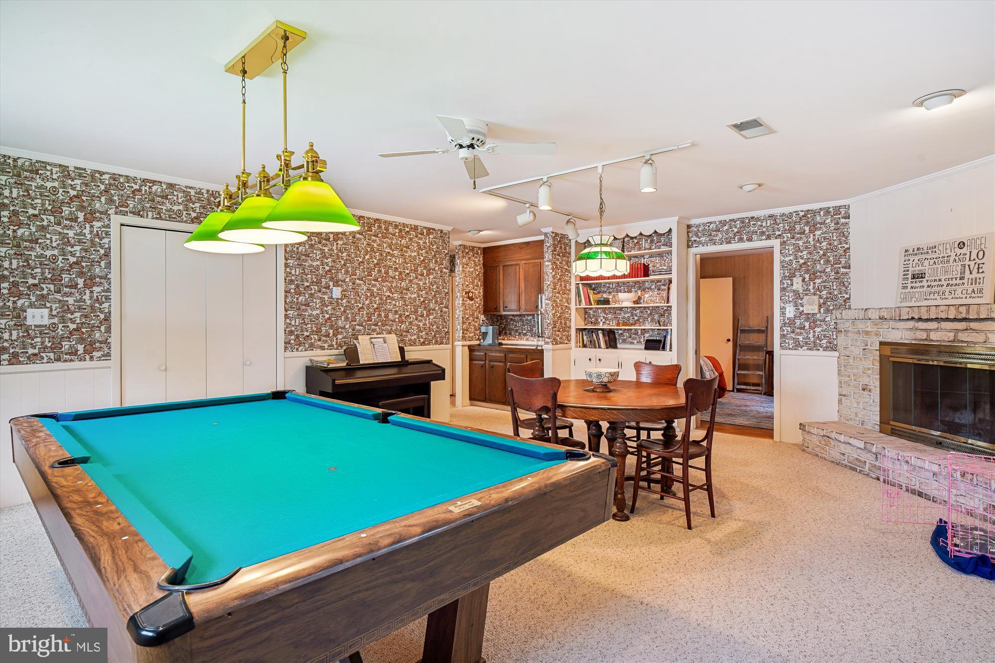 FOUNTAIN HEAD - Residential