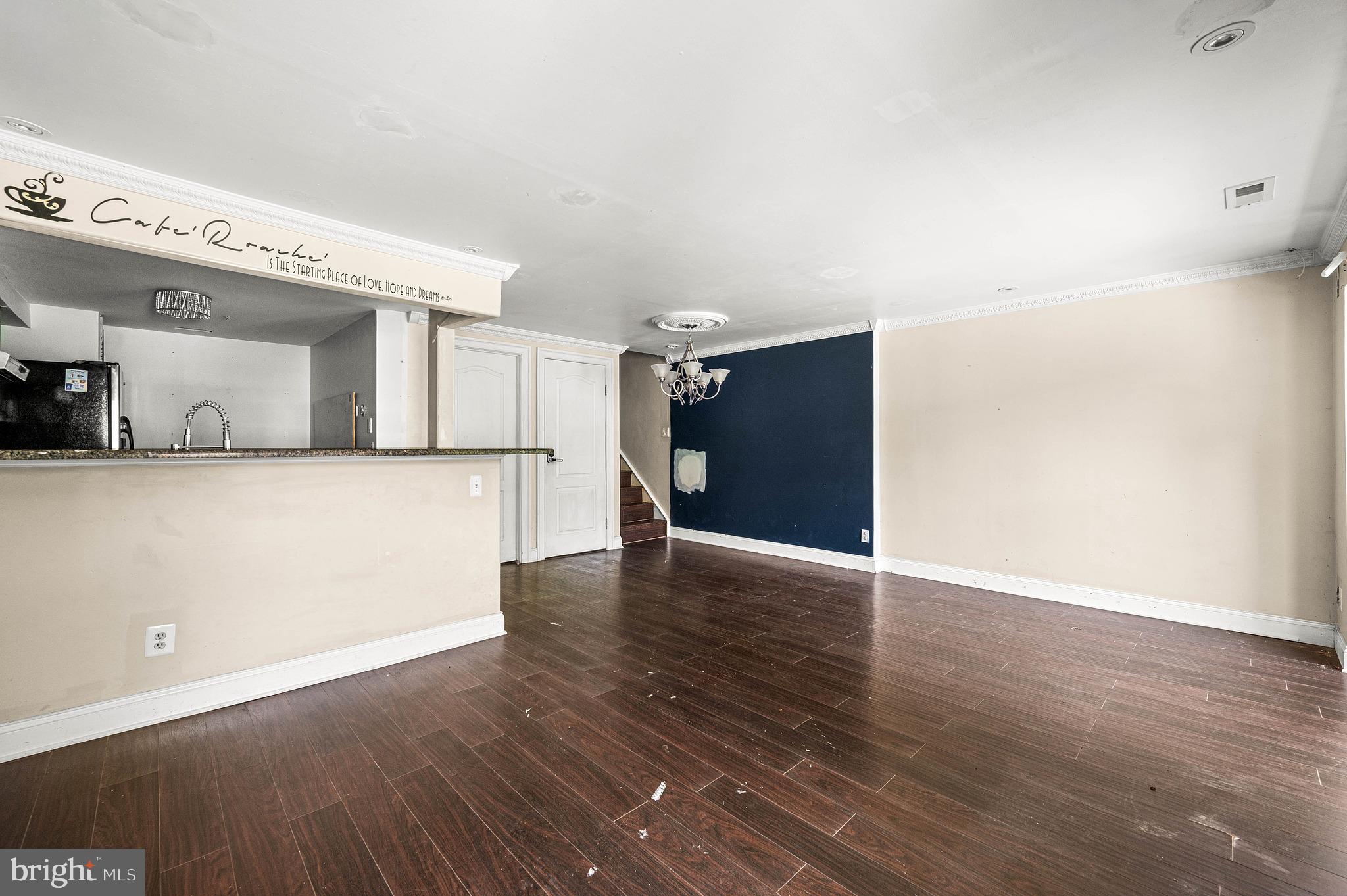 2310 GREENWOOD DRIVE