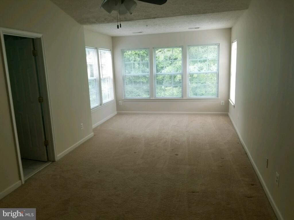 HOLLY WOODS - Residential Lease