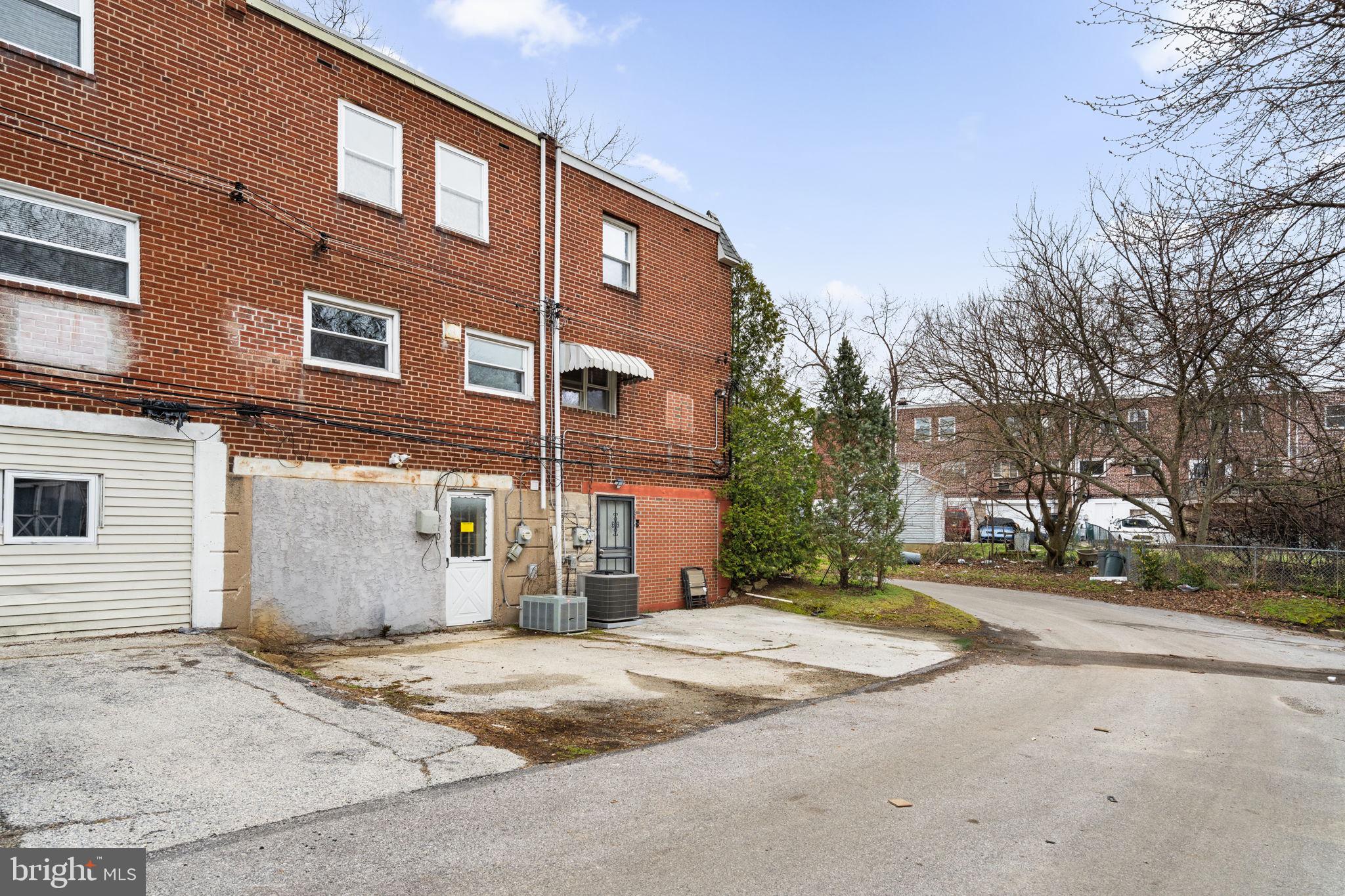 FOLCROFT - Residential