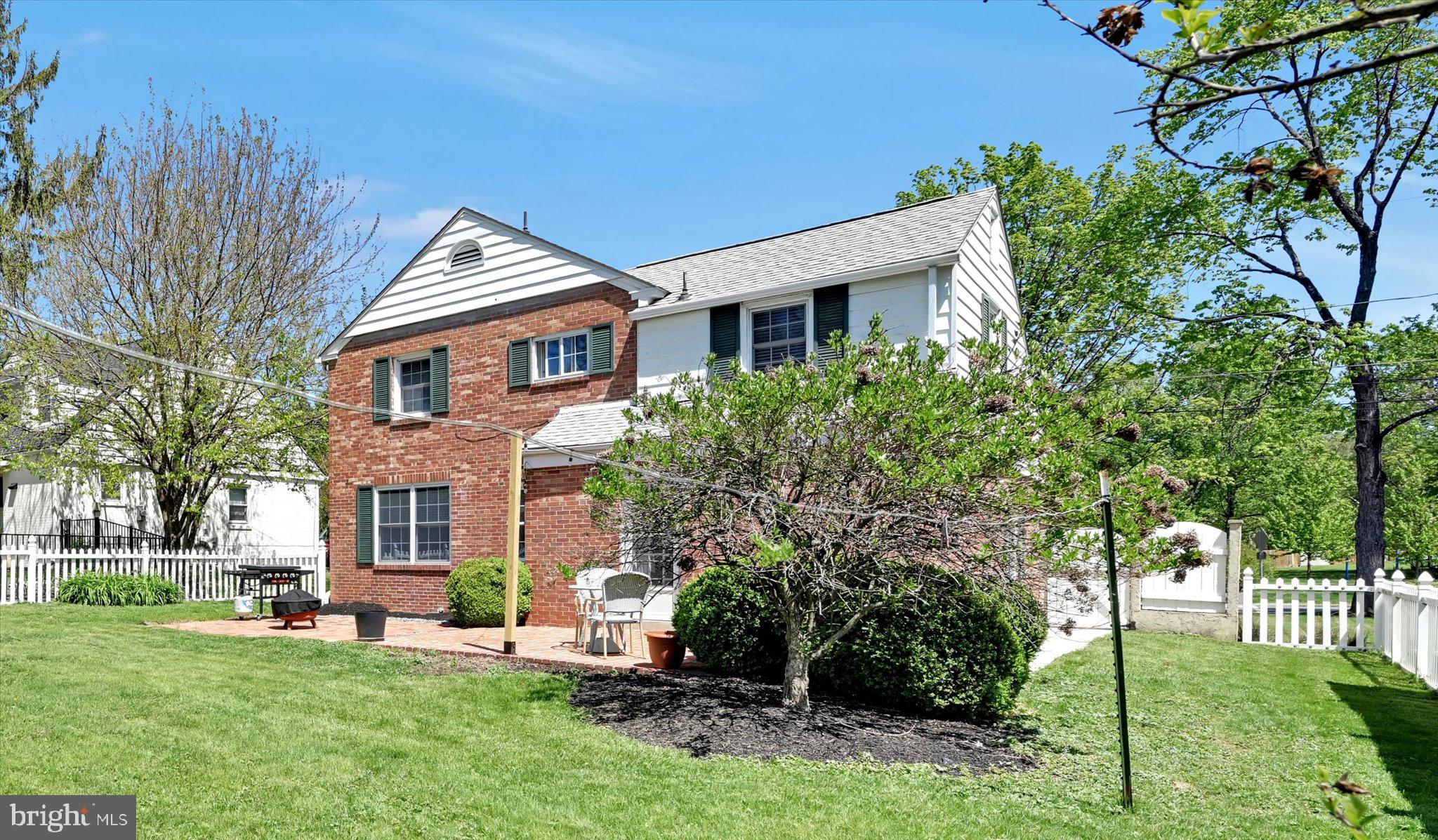 BEVERLY PARK - Residential