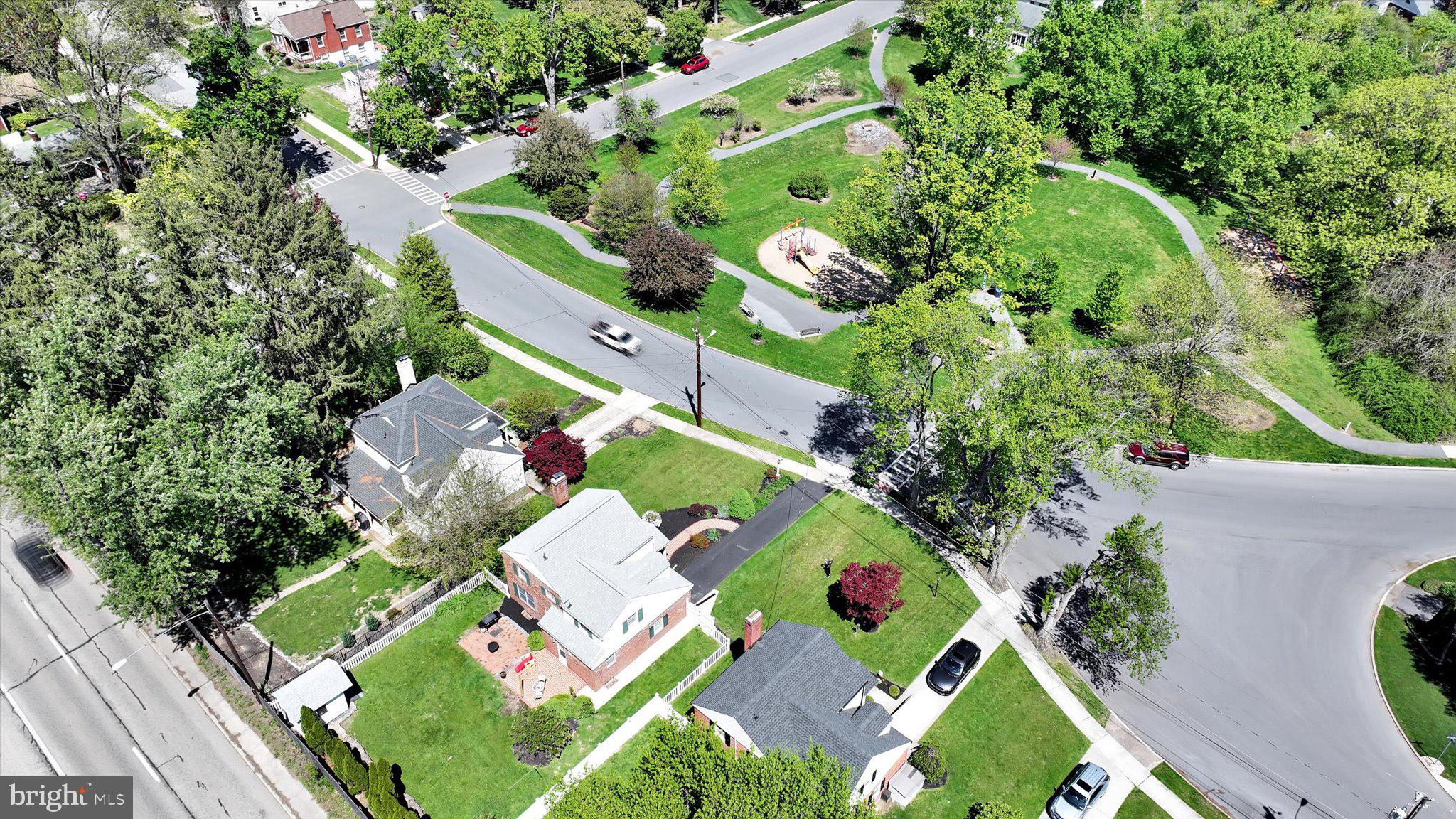 BEVERLY PARK - Residential