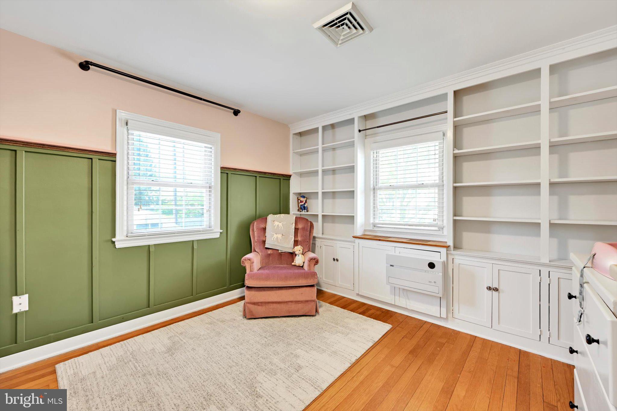BEVERLY PARK - Residential