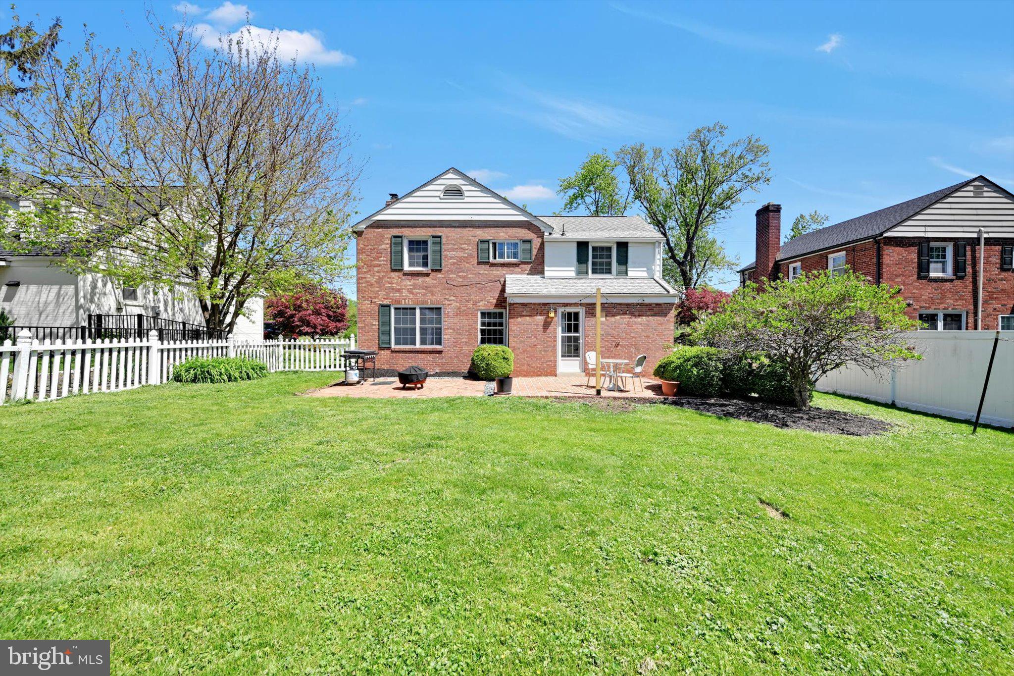 BEVERLY PARK - Residential