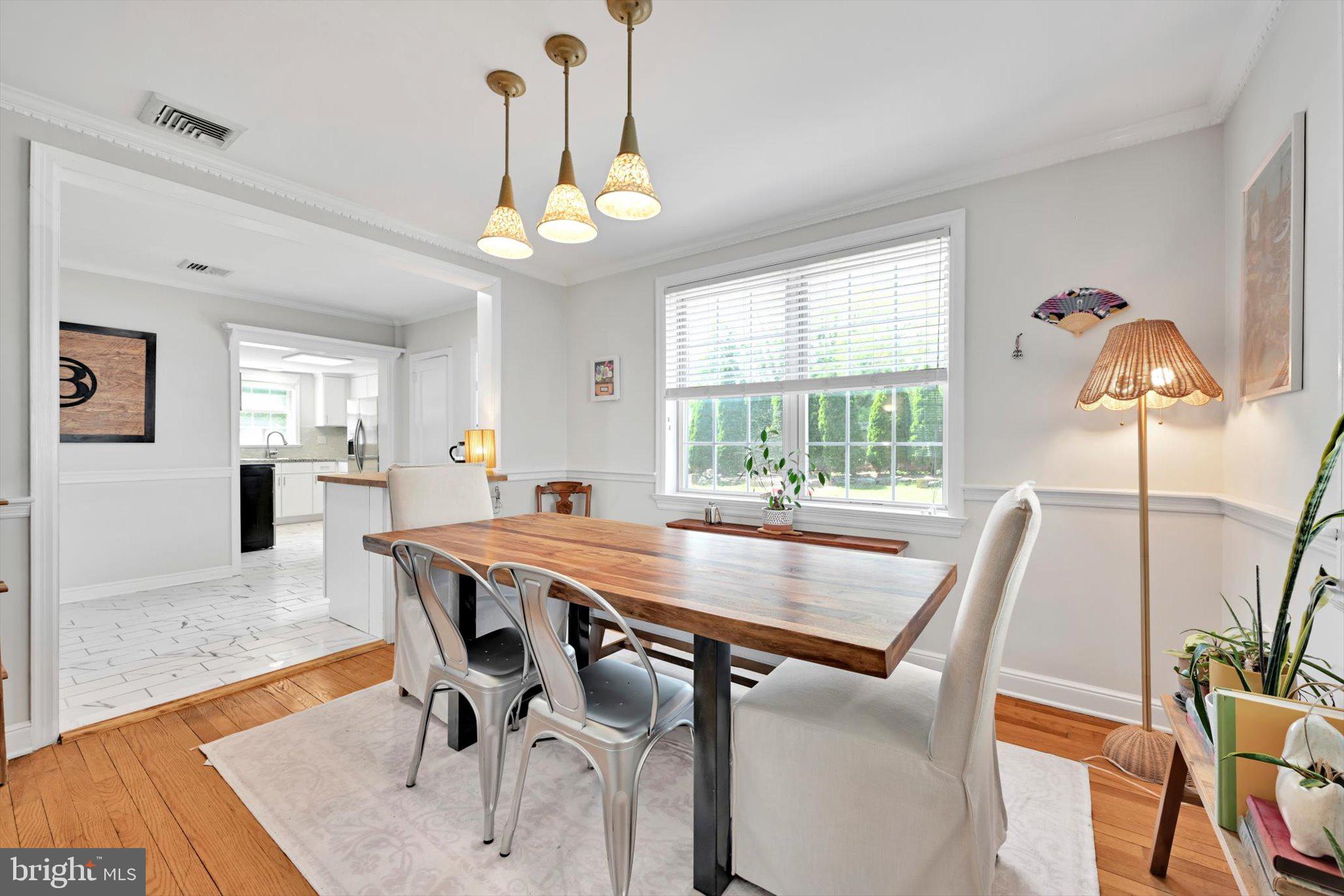 BEVERLY PARK - Residential