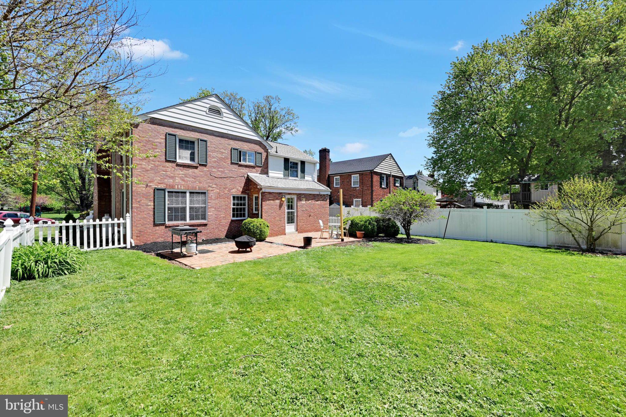 BEVERLY PARK - Residential