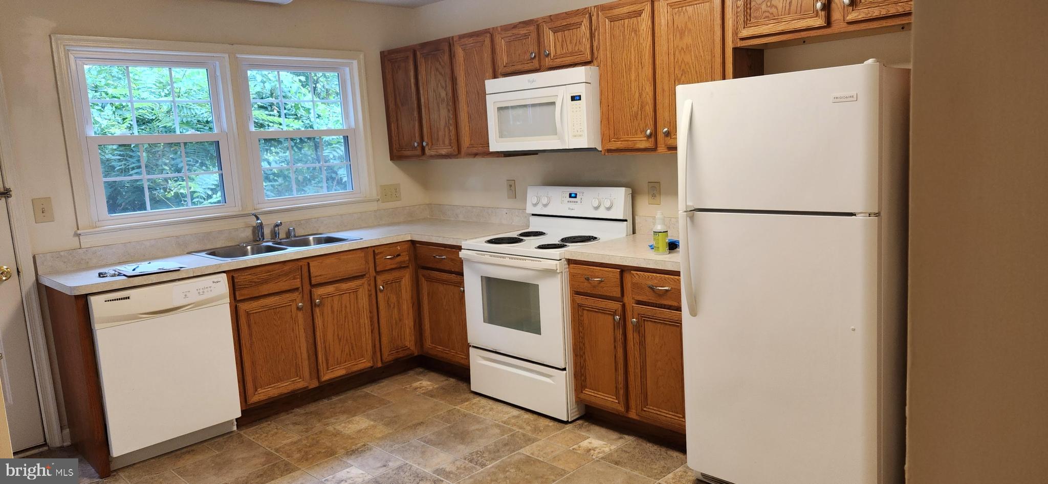 BRENTS MILL - Residential Lease