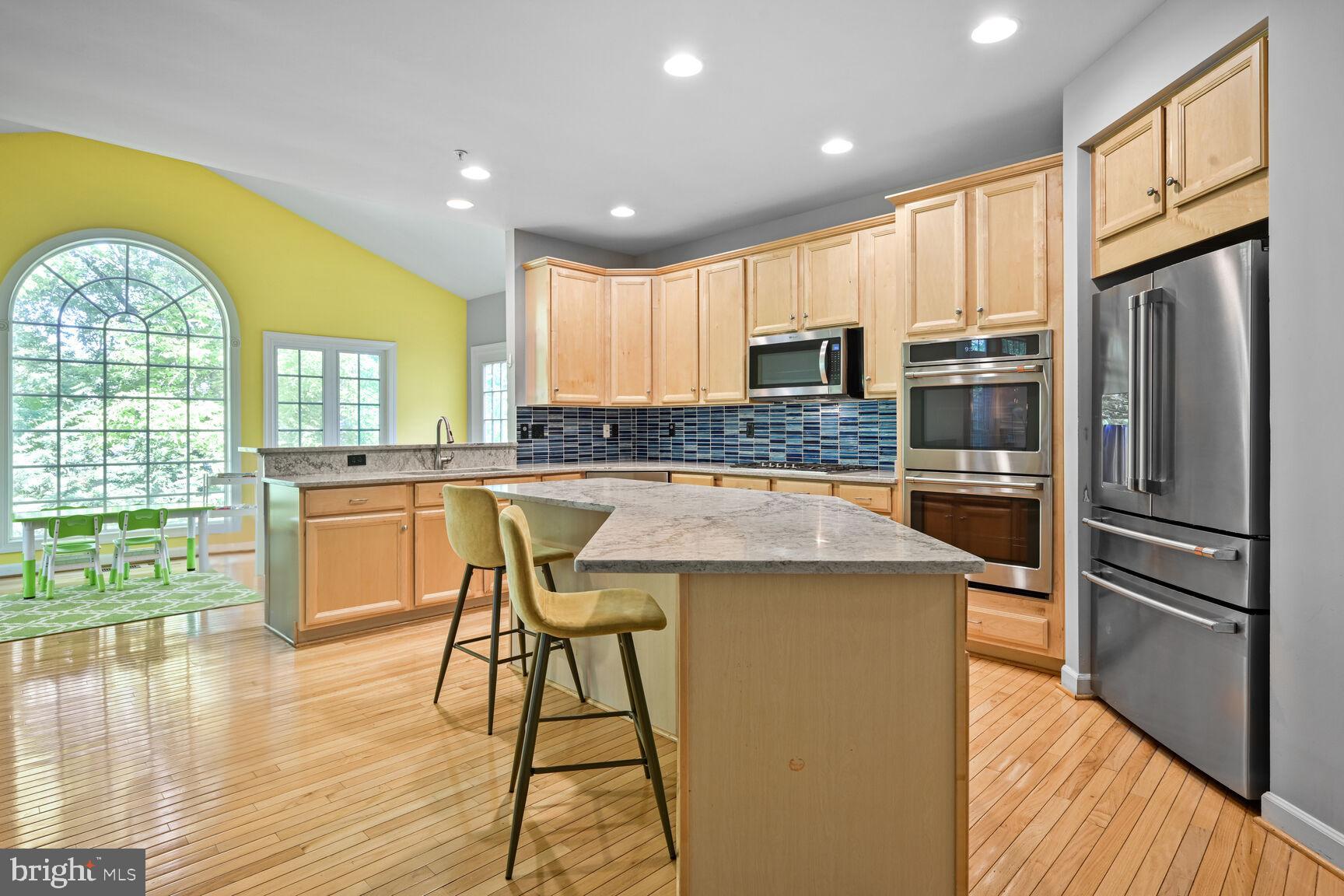 WEST END PARK - Residential Lease