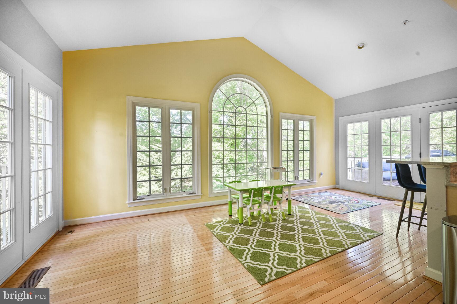 WEST END PARK - Residential Lease