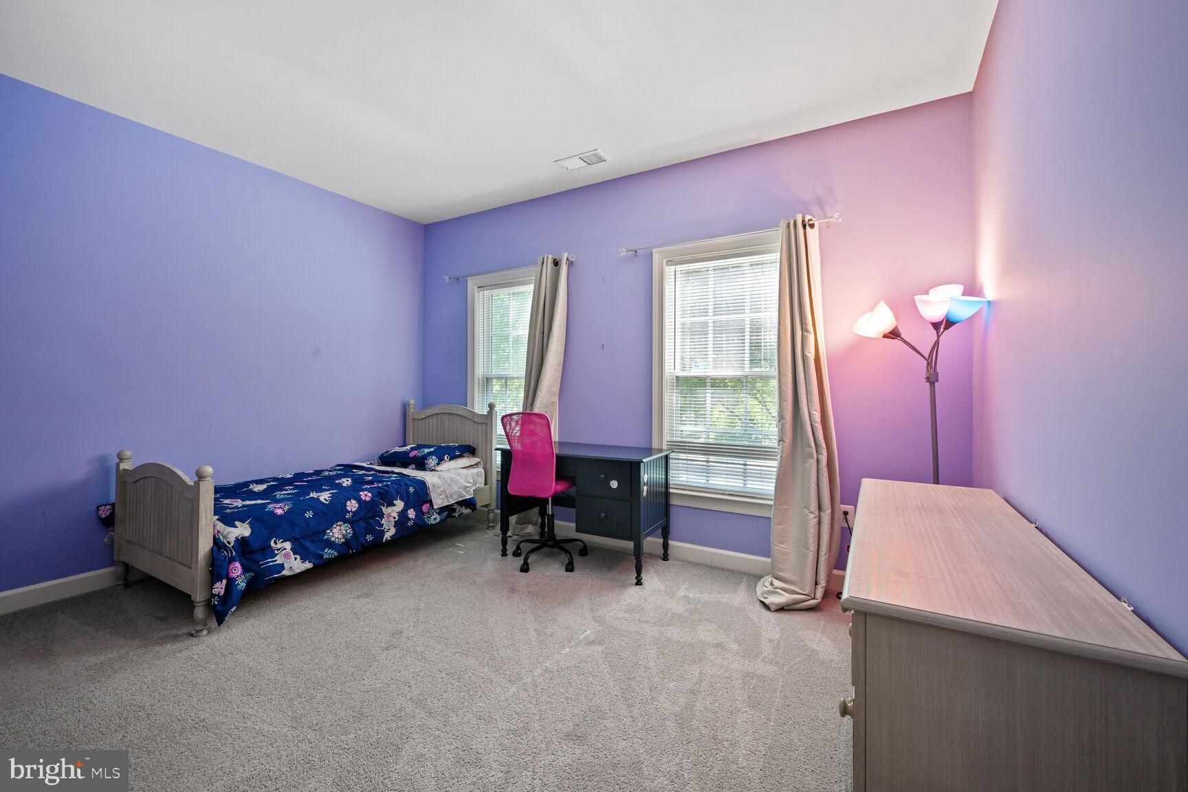 WEST END PARK - Residential Lease