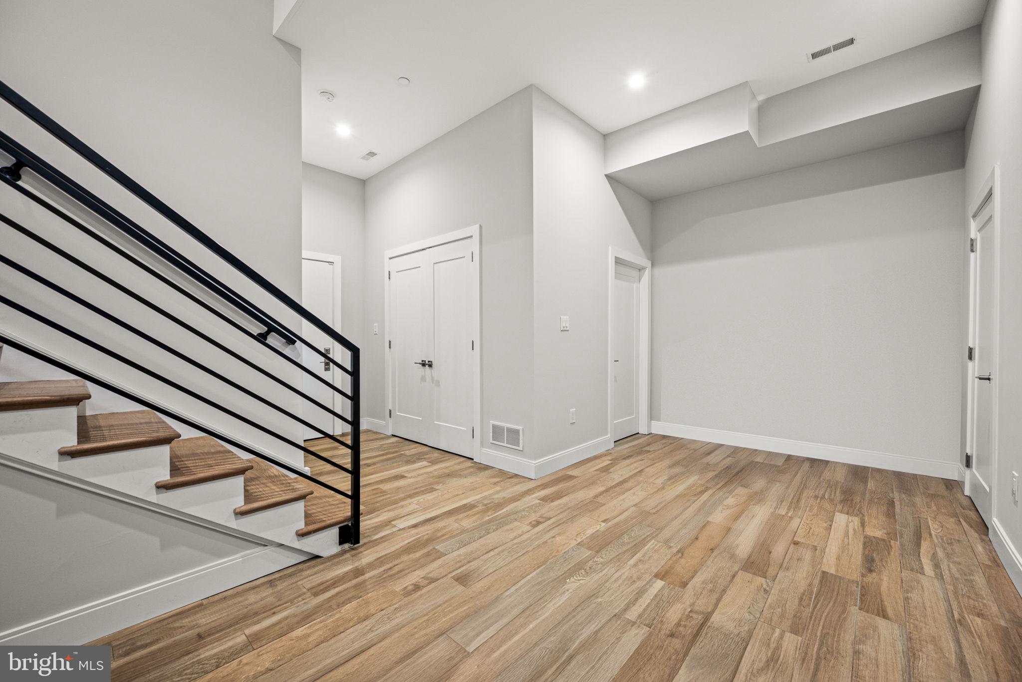 MANAYUNK - Residential