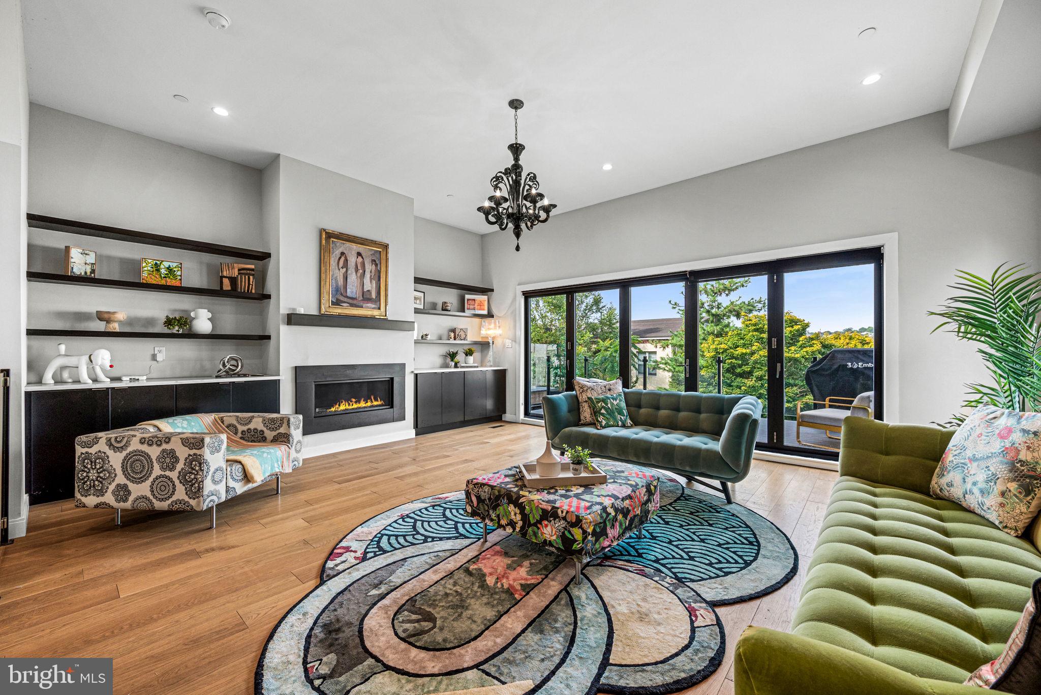 MANAYUNK - Residential