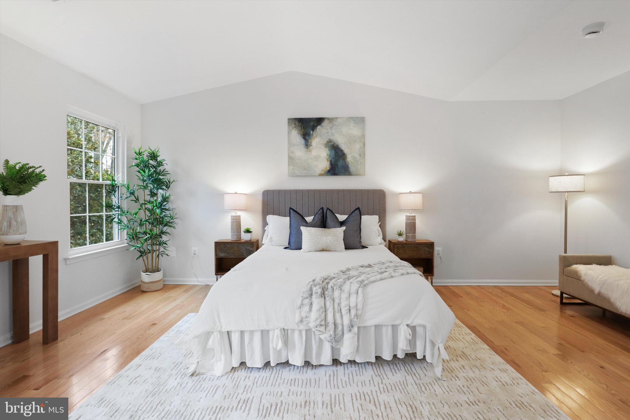 SHADOWBROOK - Residential