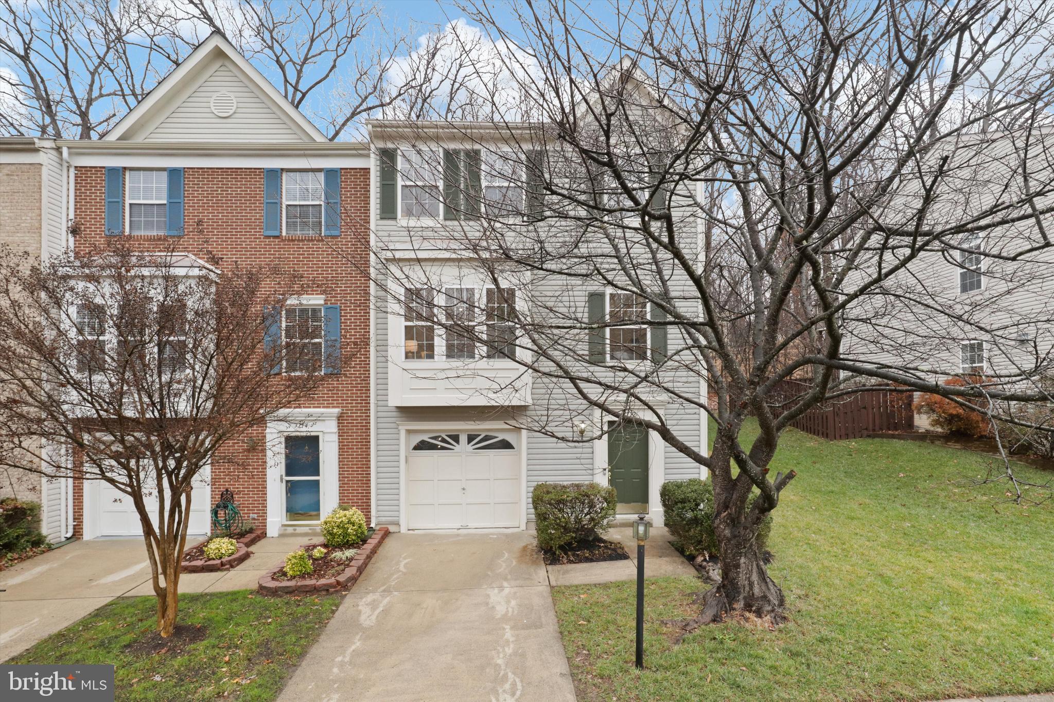 SHADOWBROOK - Residential