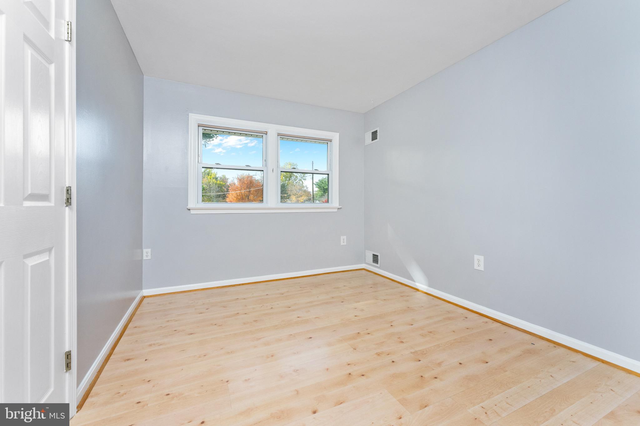 FOX CHAPEL - Residential