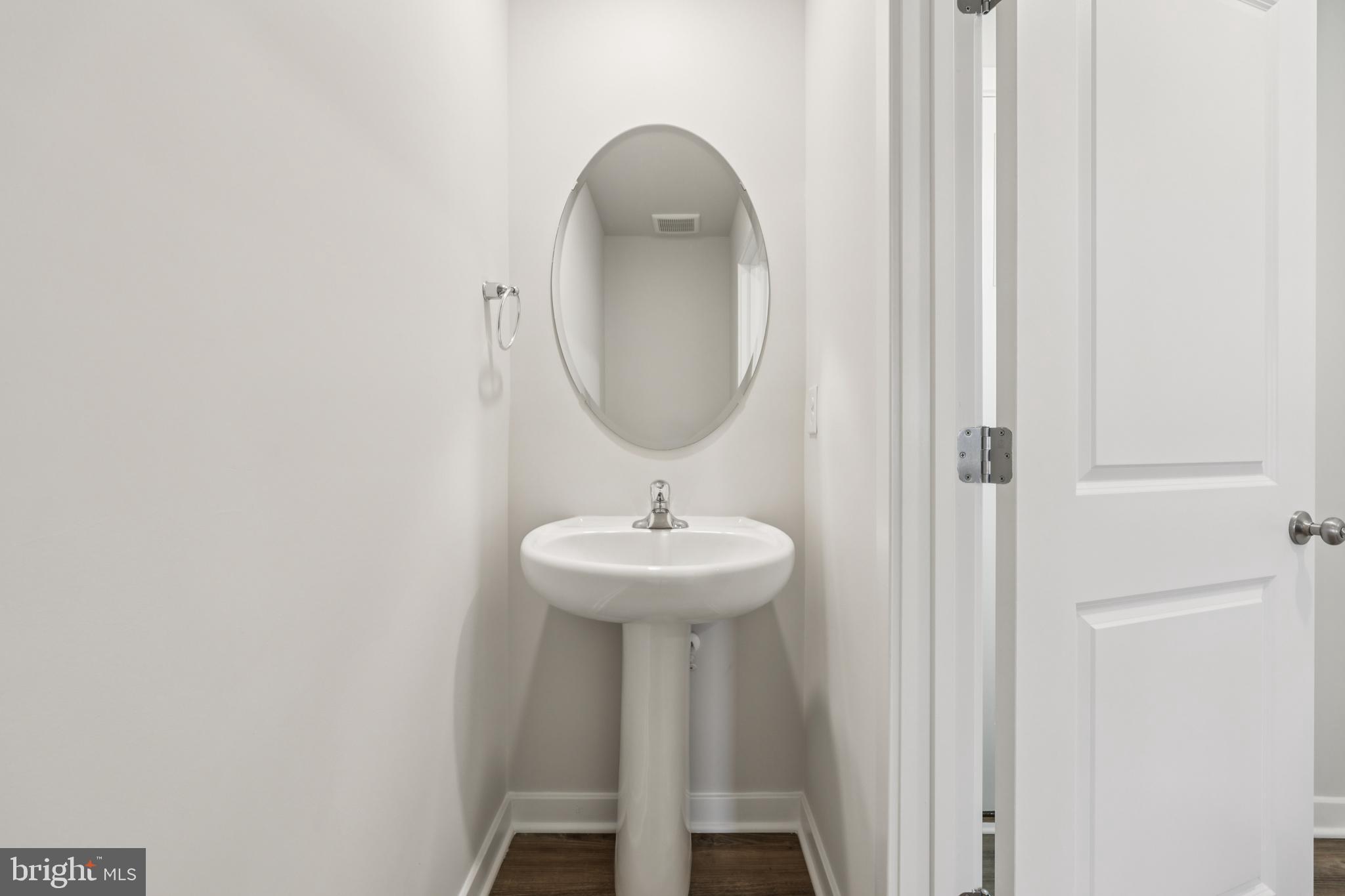 PINEGROVE - Residential