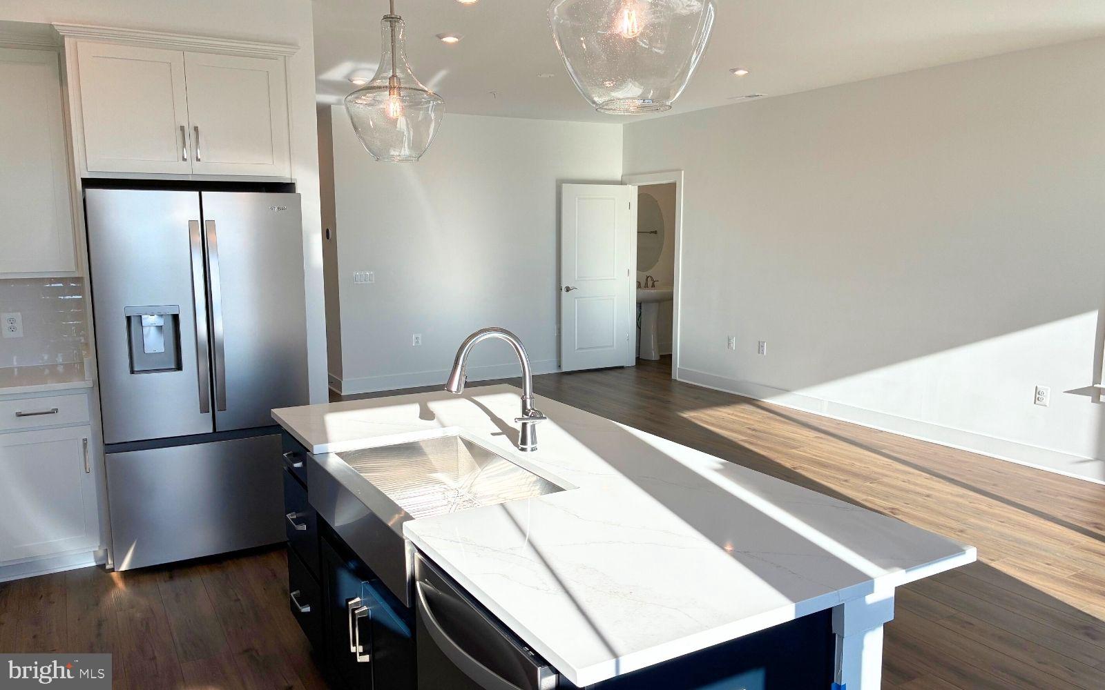 EMBREY MILL - Residential