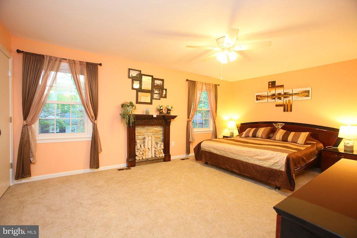 STRATTON COMMONS - Residential