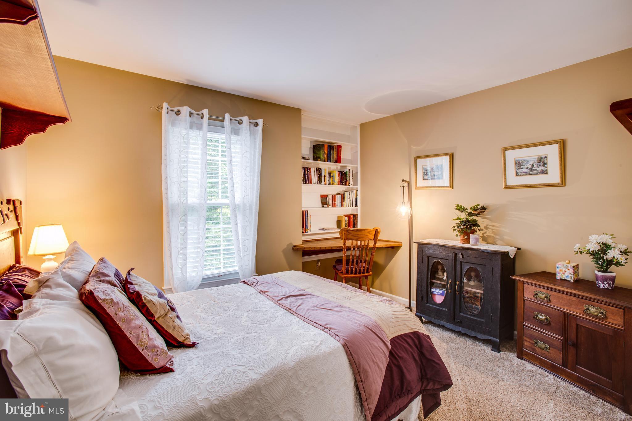 SUMMERWOOD - Residential