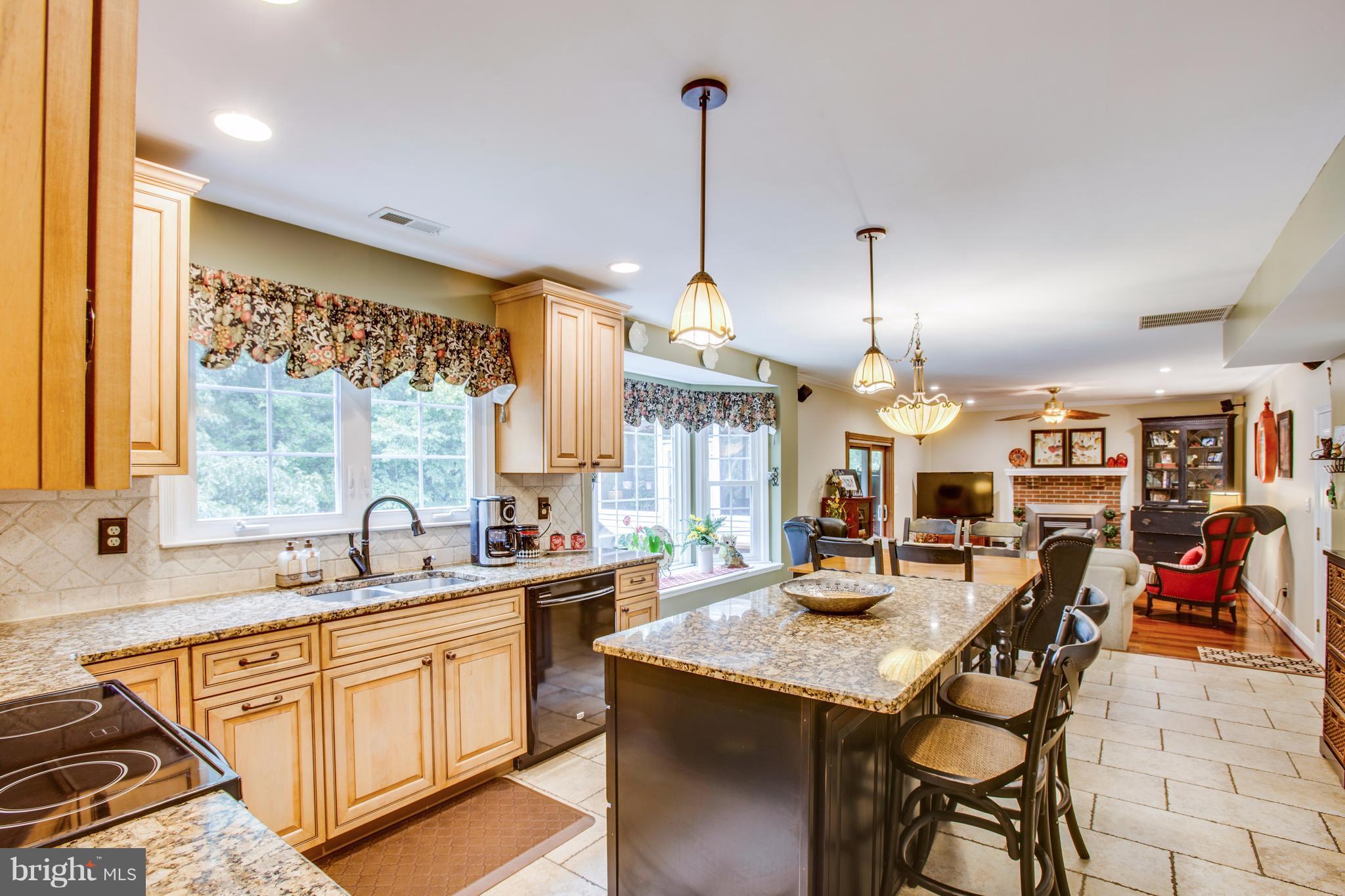 SUMMERWOOD - Residential