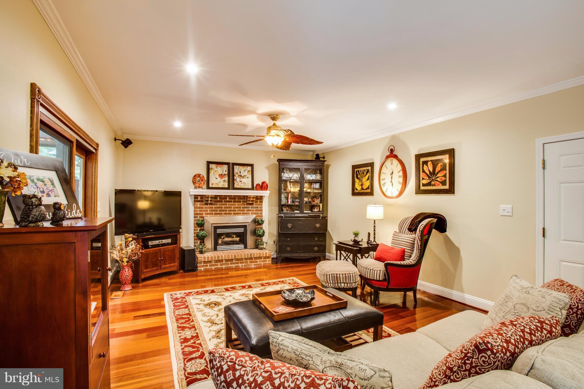 SUMMERWOOD - Residential