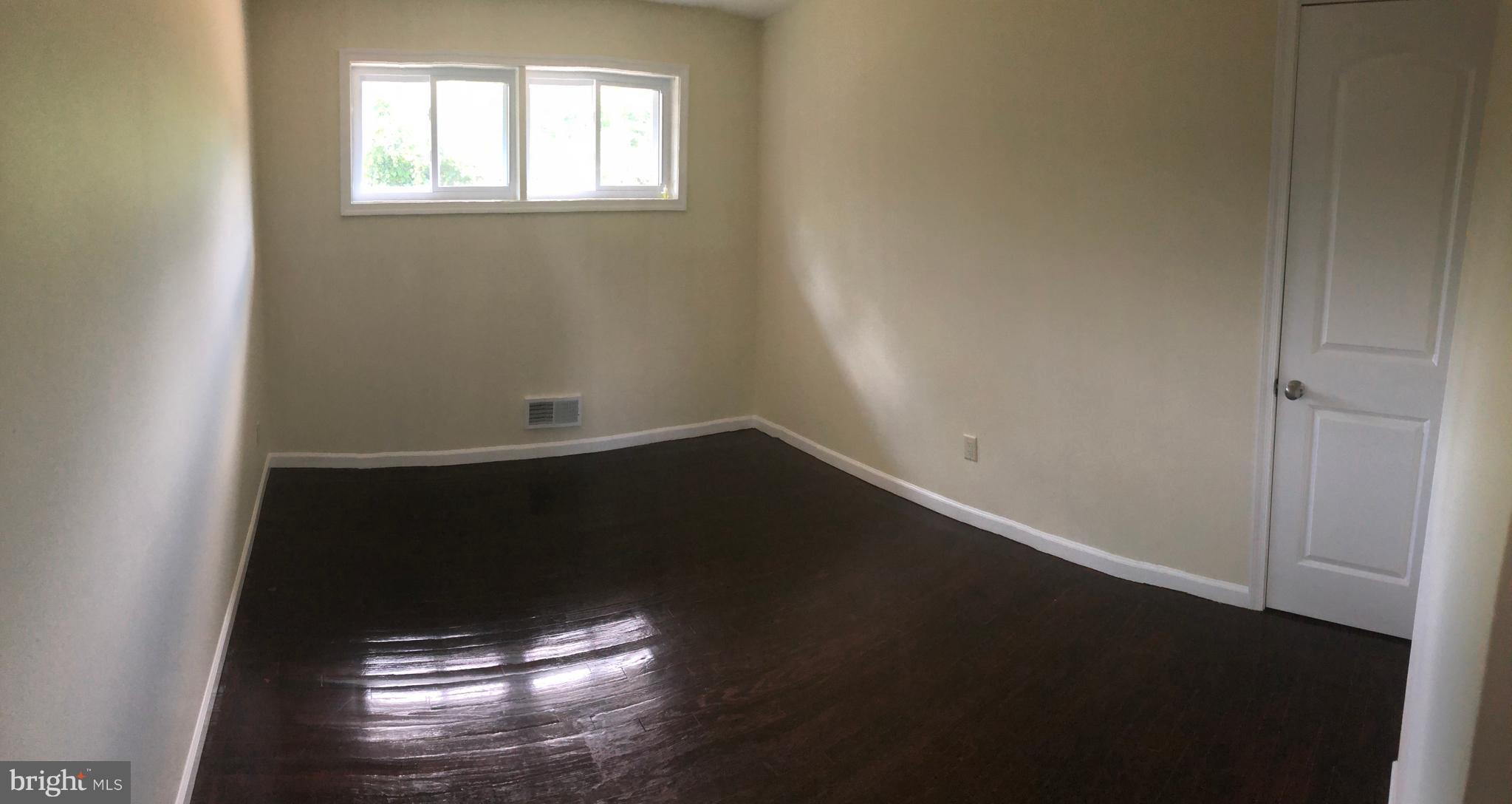 ROYAL ACRES - Residential