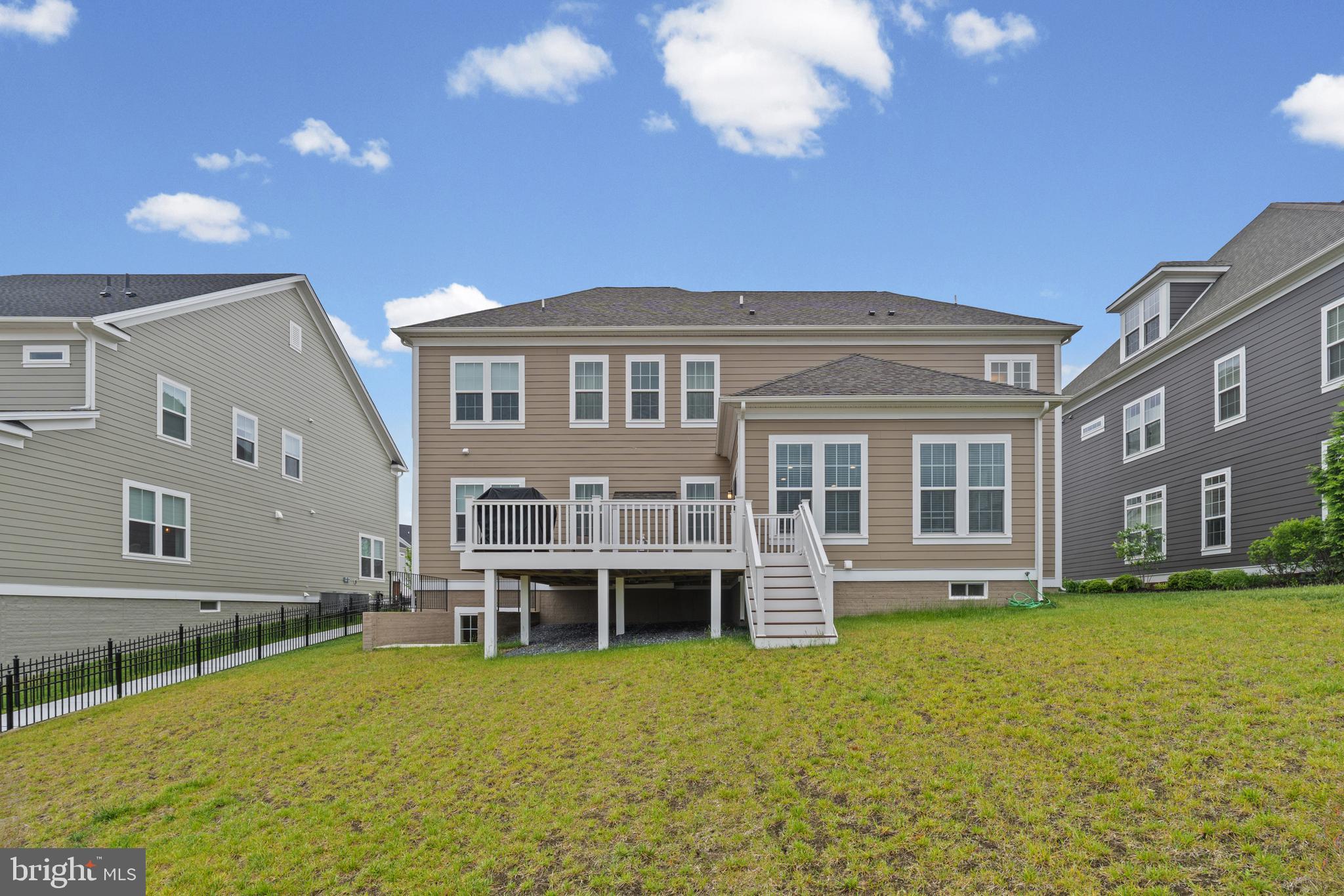 GREENLEIGH AT CROSSROADS - Residential