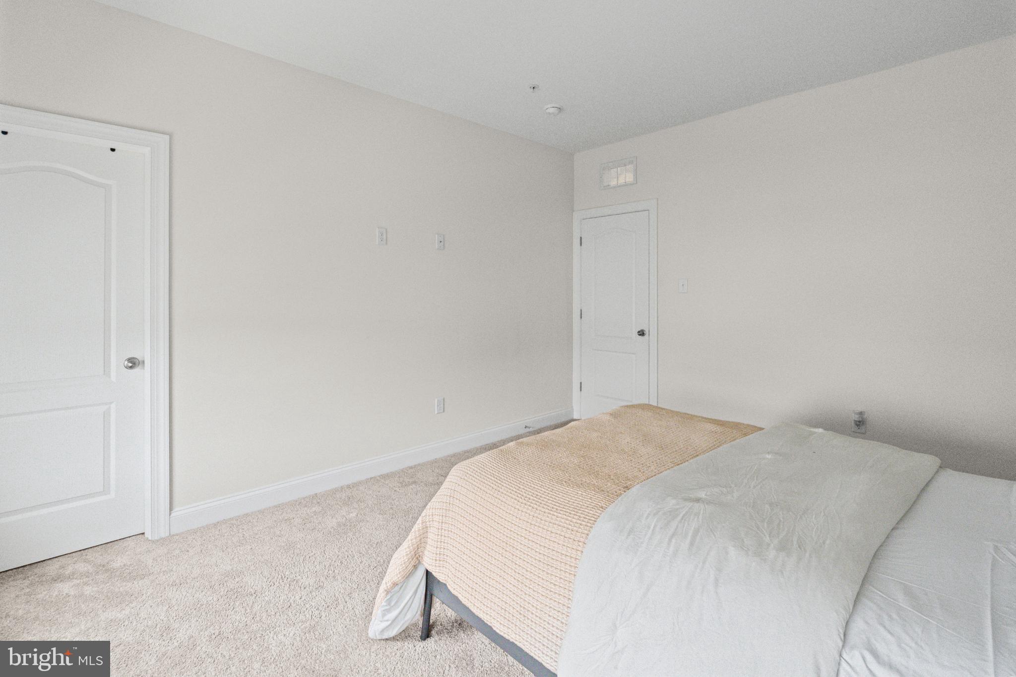 GREENLEIGH AT CROSSROADS - Residential