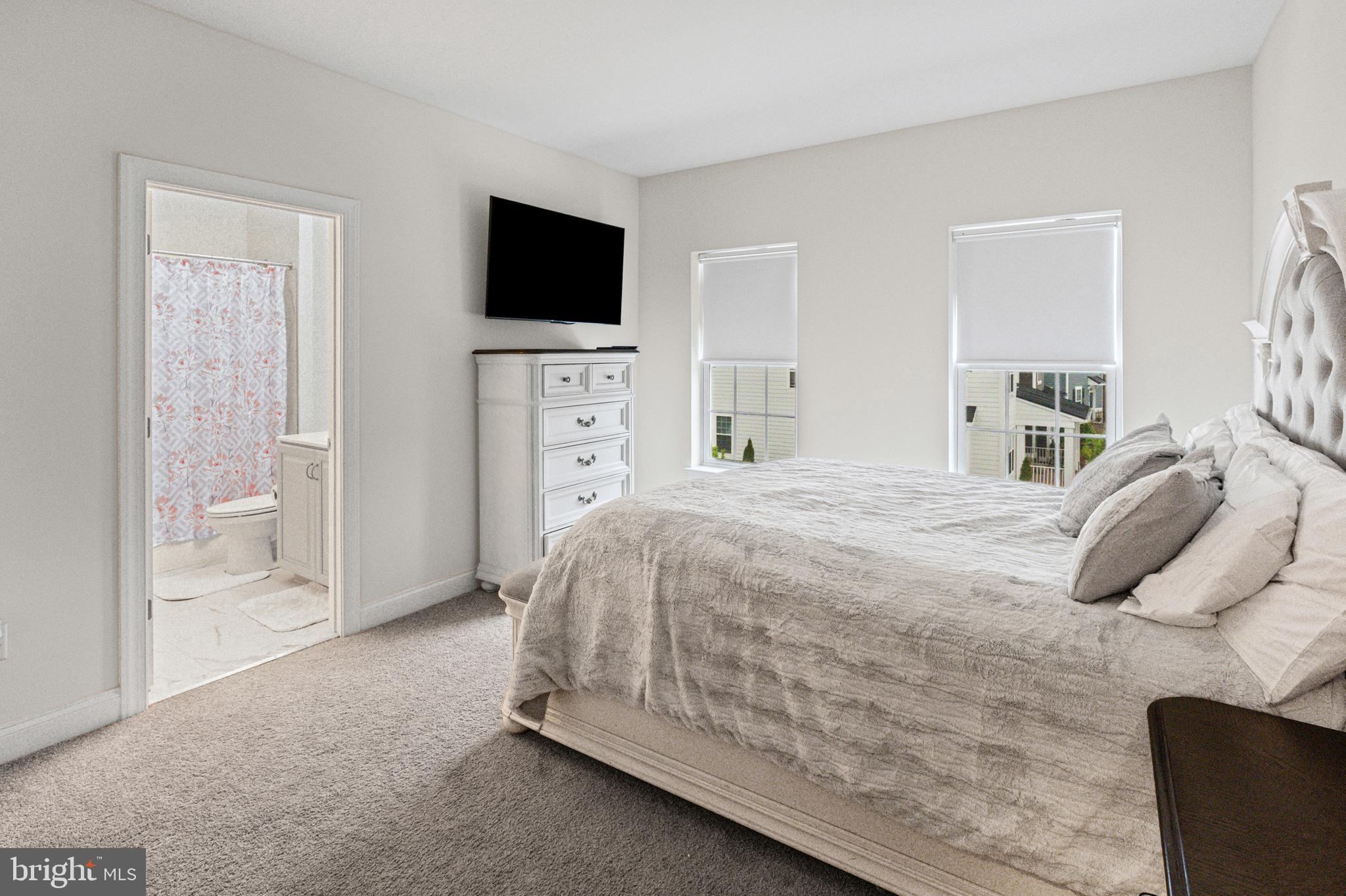 GREENLEIGH AT CROSSROADS - Residential