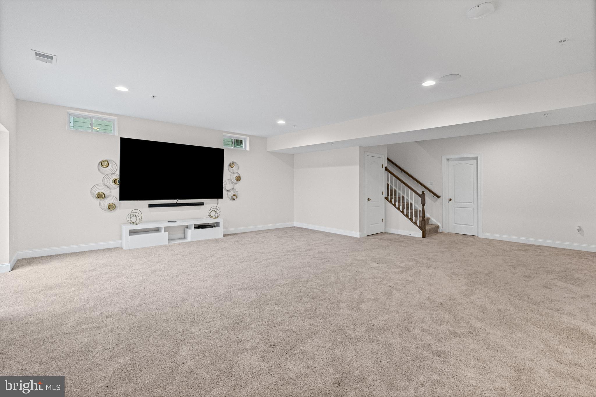 GREENLEIGH AT CROSSROADS - Residential