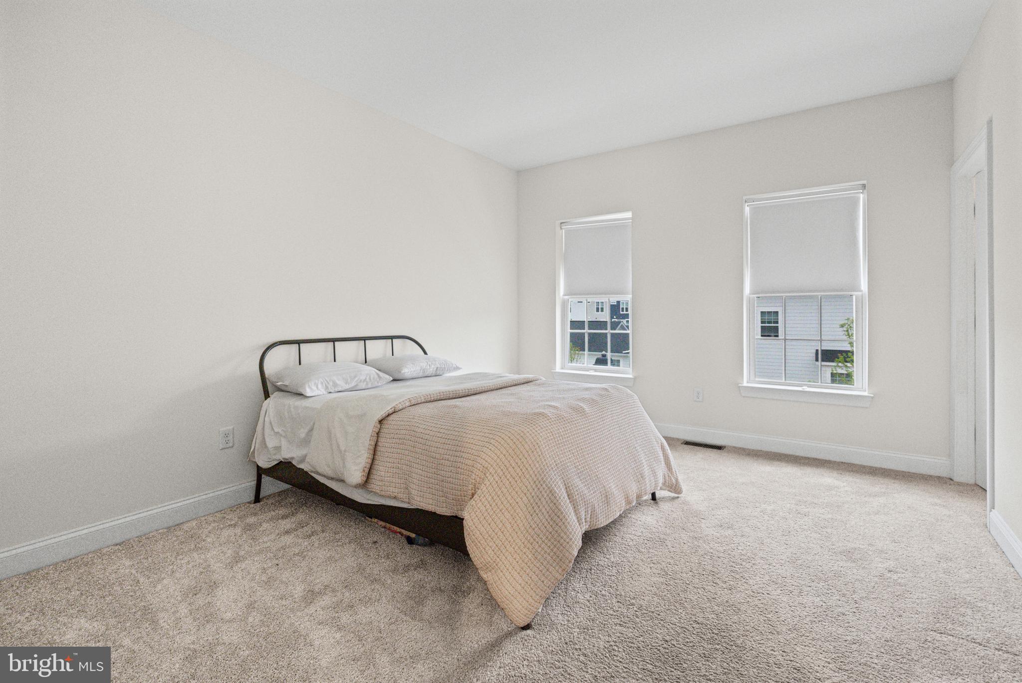 GREENLEIGH AT CROSSROADS - Residential
