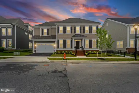 MLS: MDBC2163978