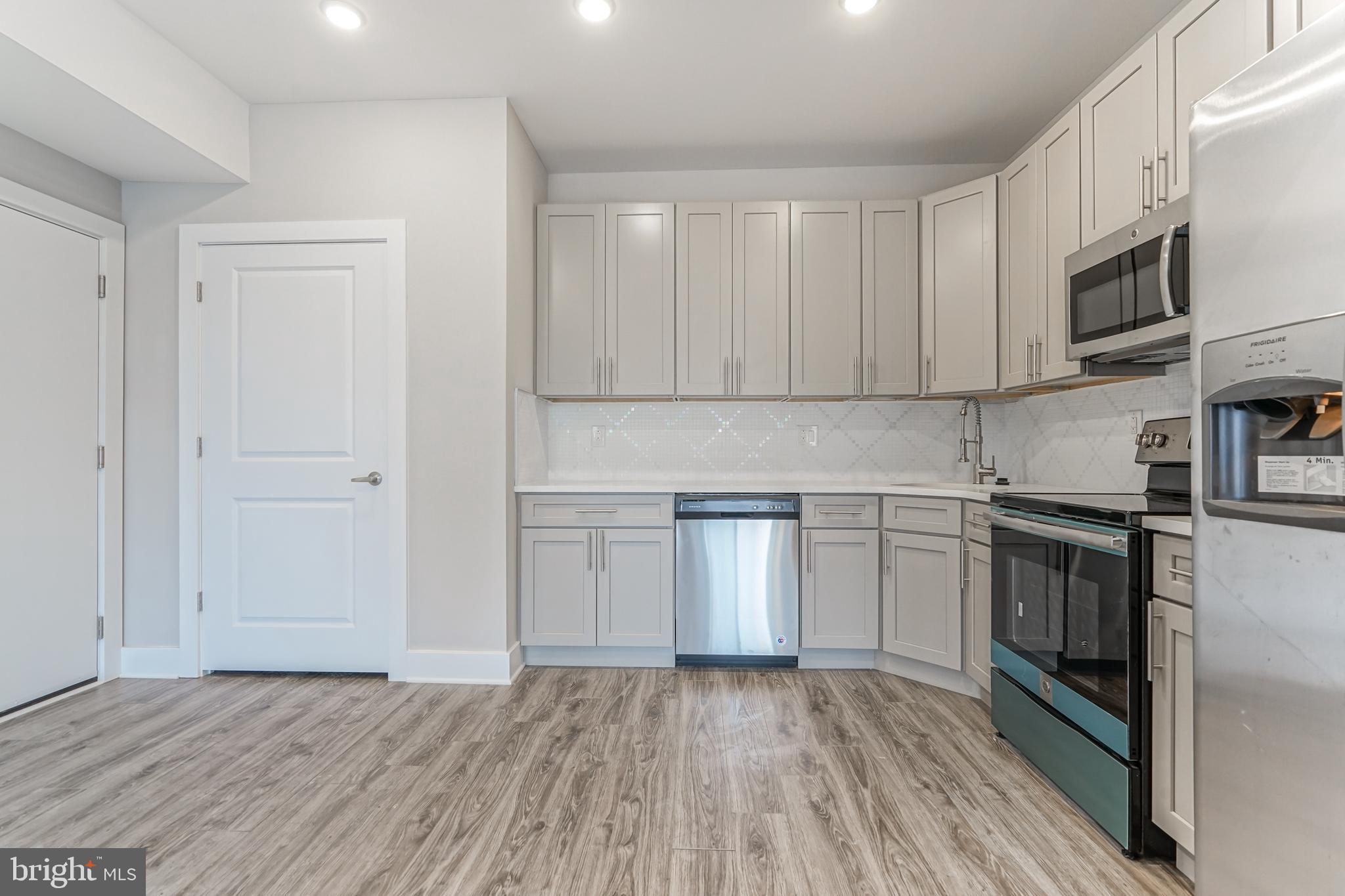 FISHTOWN - Residential Lease