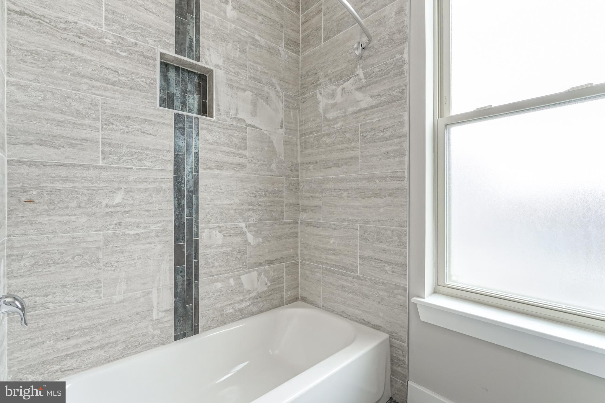 FISHTOWN - Residential Lease