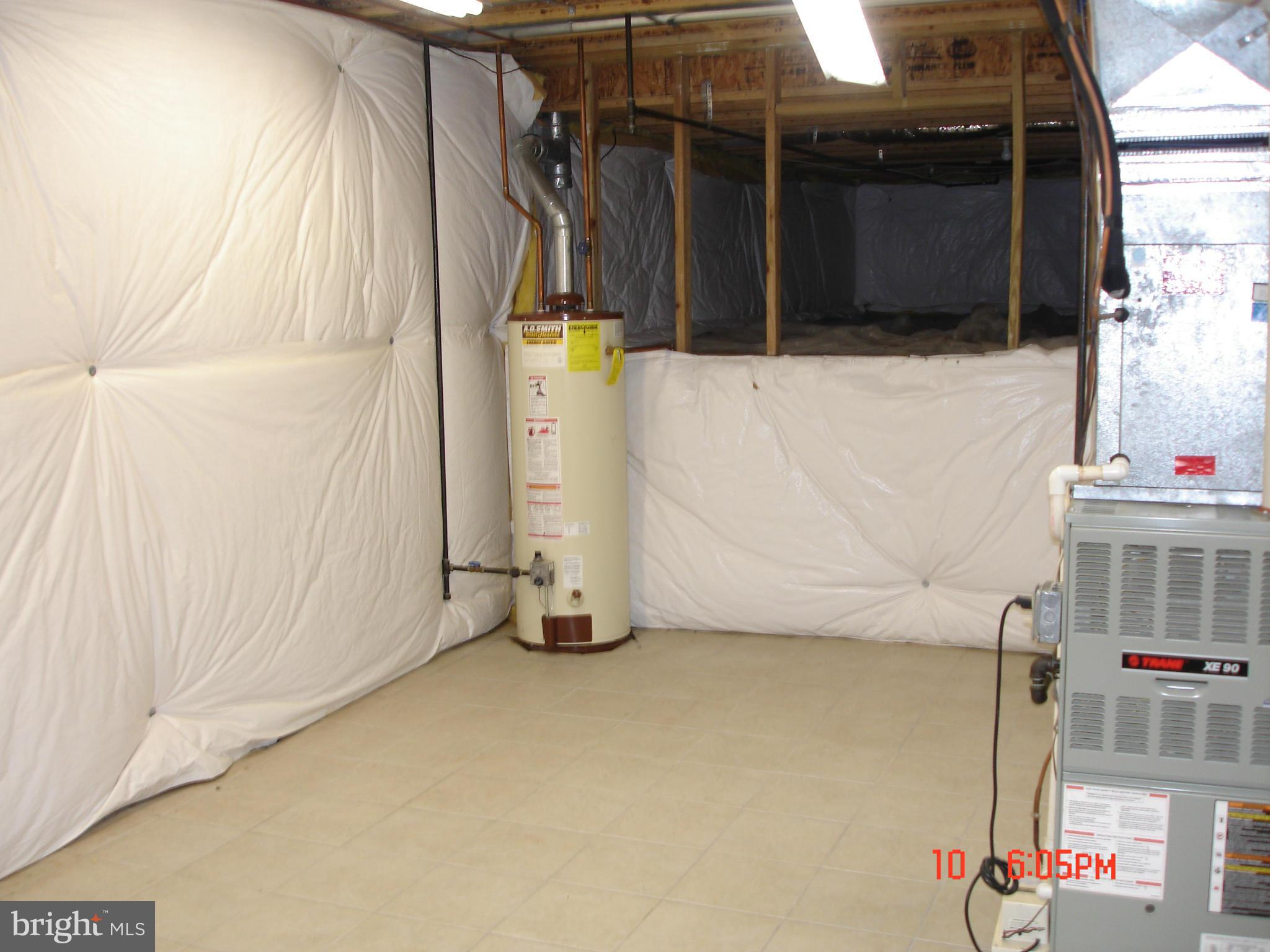 DISNEY ESTATES - Residential Lease