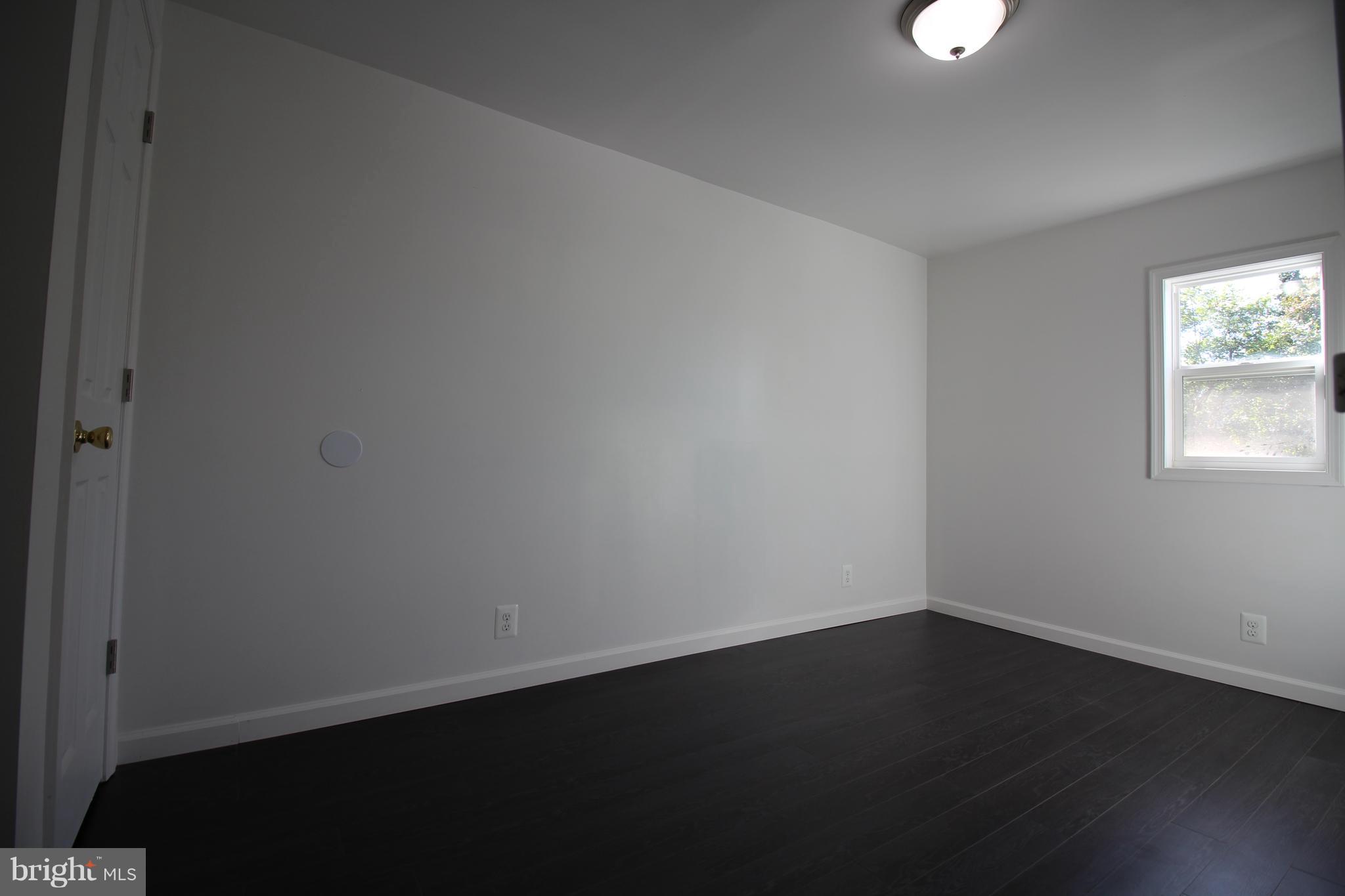 RIVERVIEW - Residential Lease