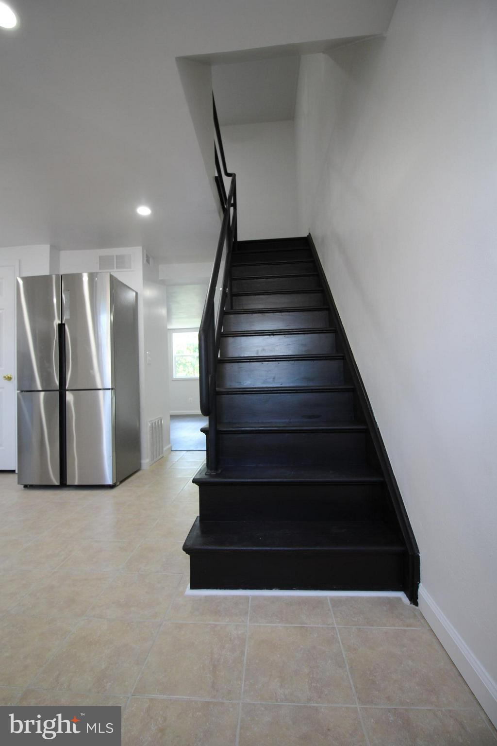 RIVERVIEW - Residential Lease