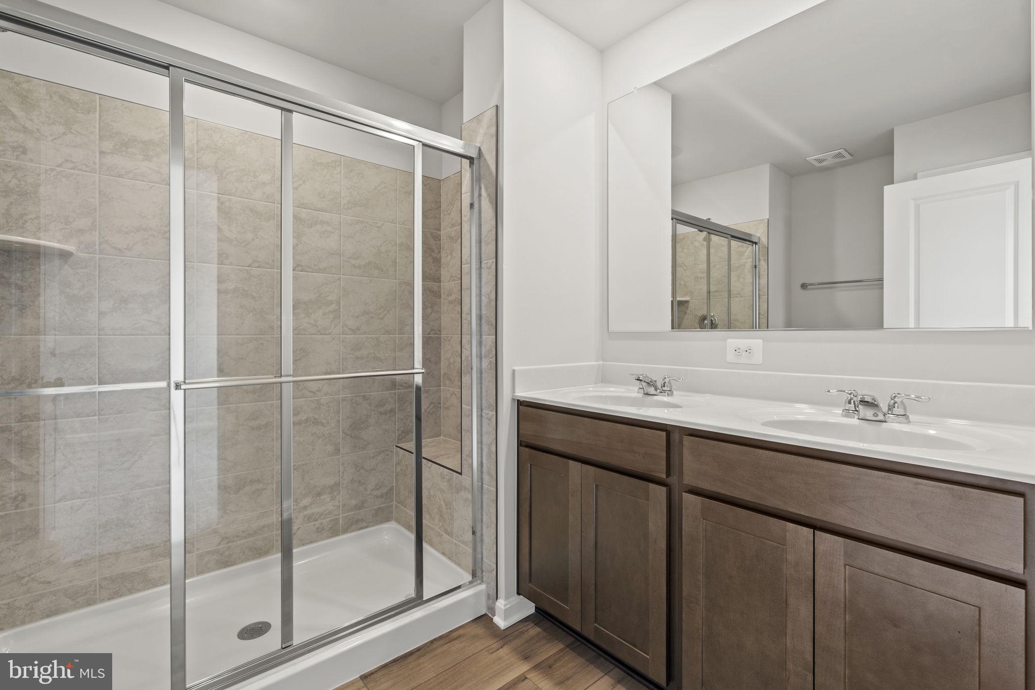 NORBORNE GLEBE - Residential