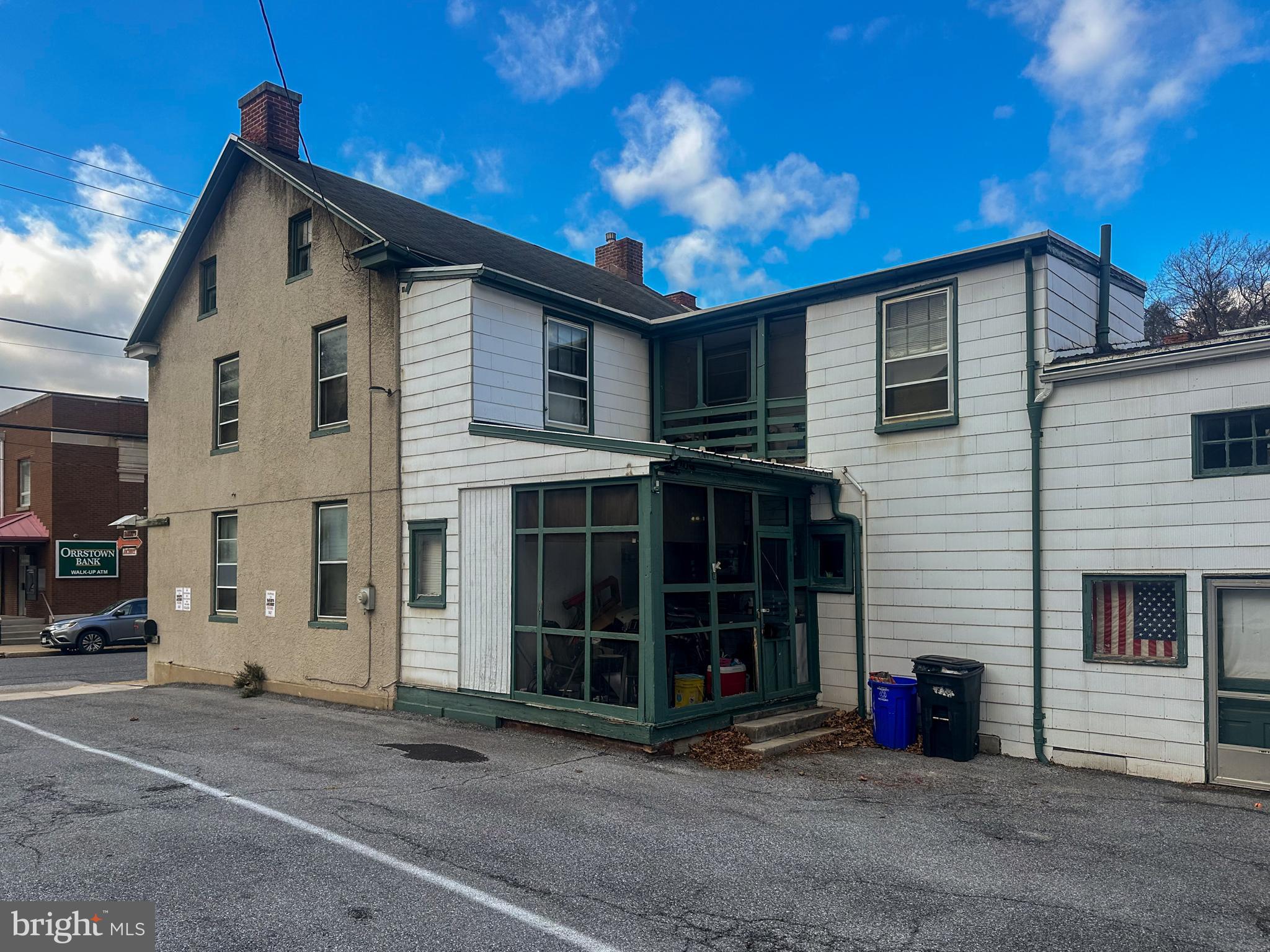 12 MANCHESTER STREET