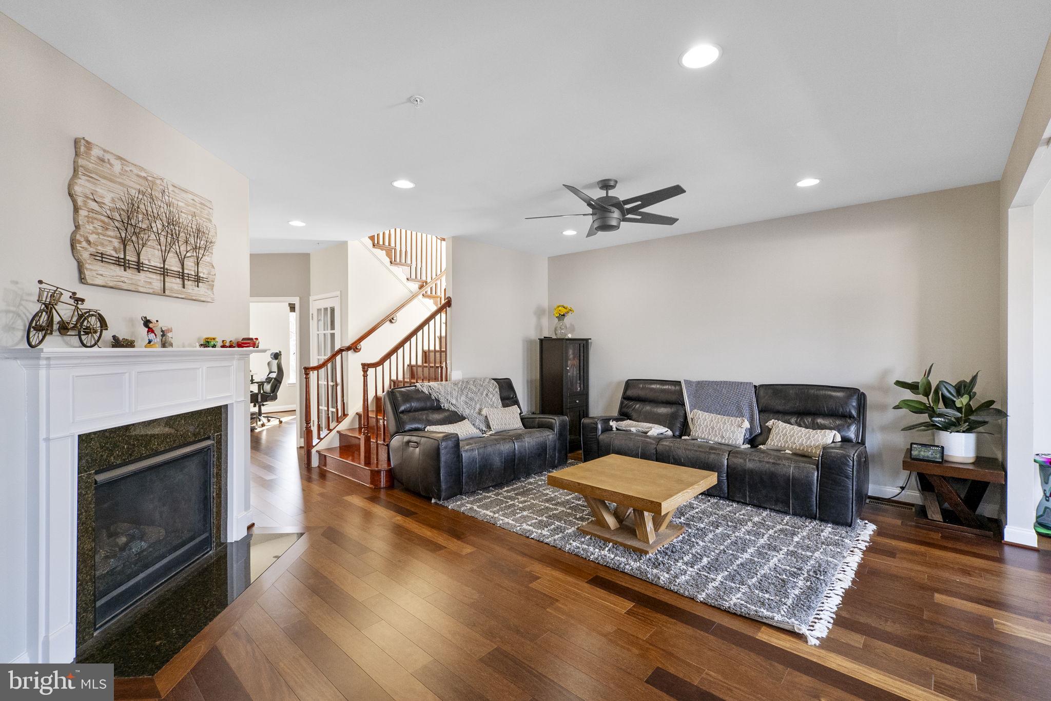 22648 SHINING HARNESS STREET