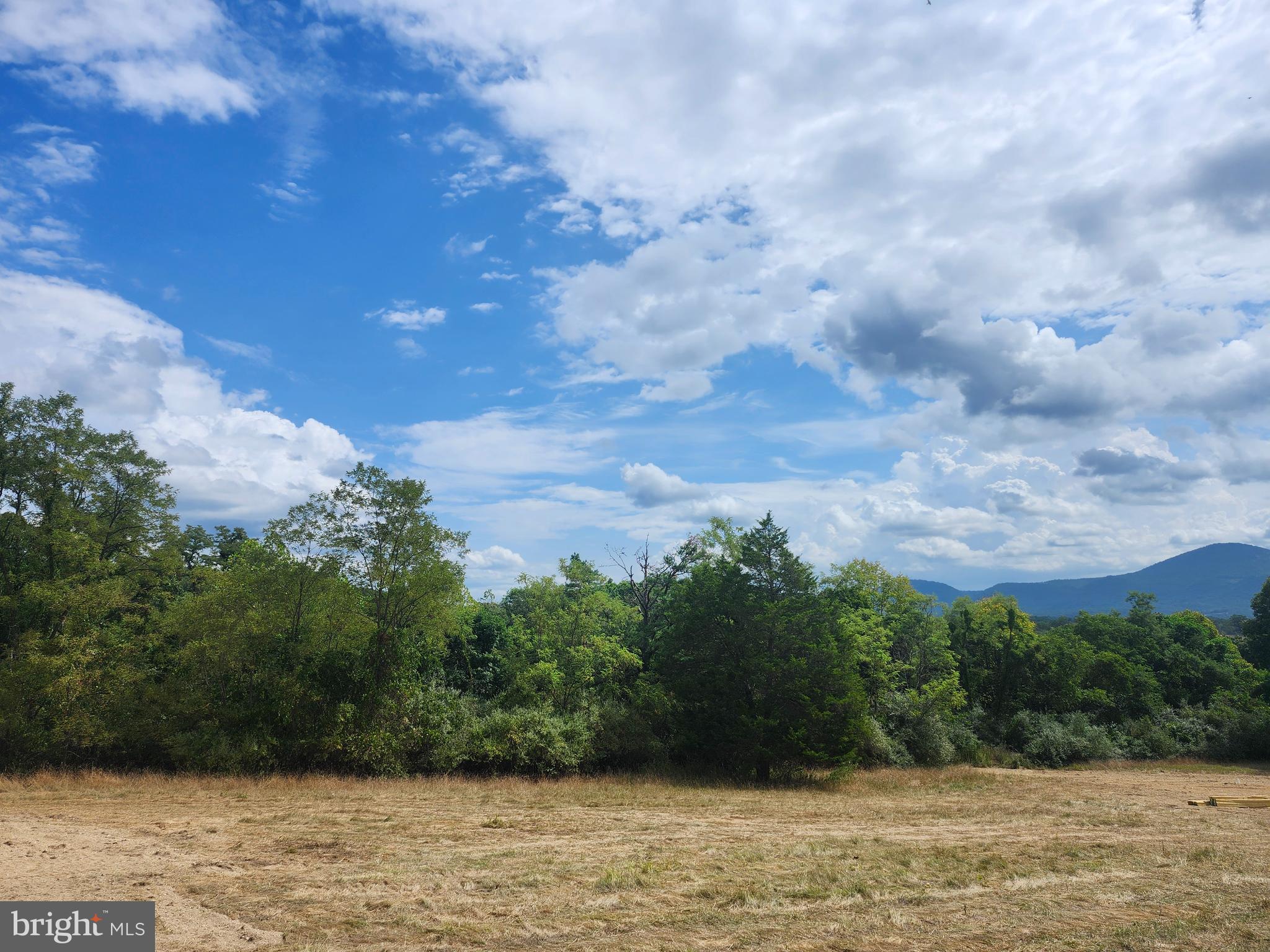 NONE UNRESTRICTED - Residential