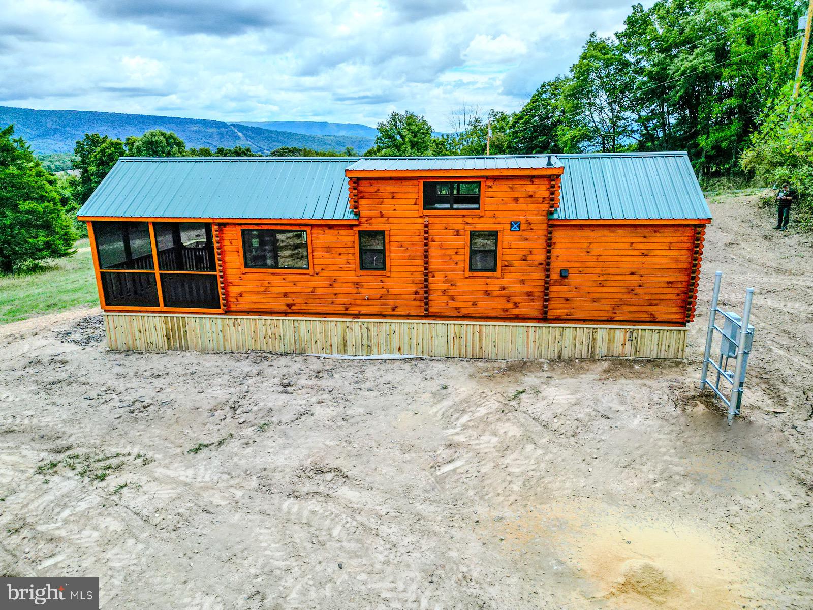 NONE UNRESTRICTED - Residential