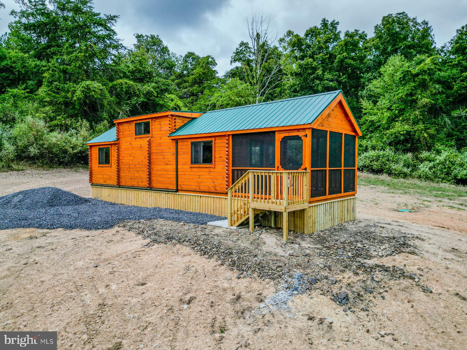 NONE UNRESTRICTED - Residential