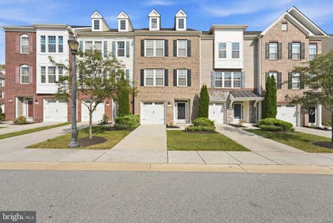 Townhouse For Sale - 4821 Six Forks Drive<br/> UPPER MARLBORO, MD 20772