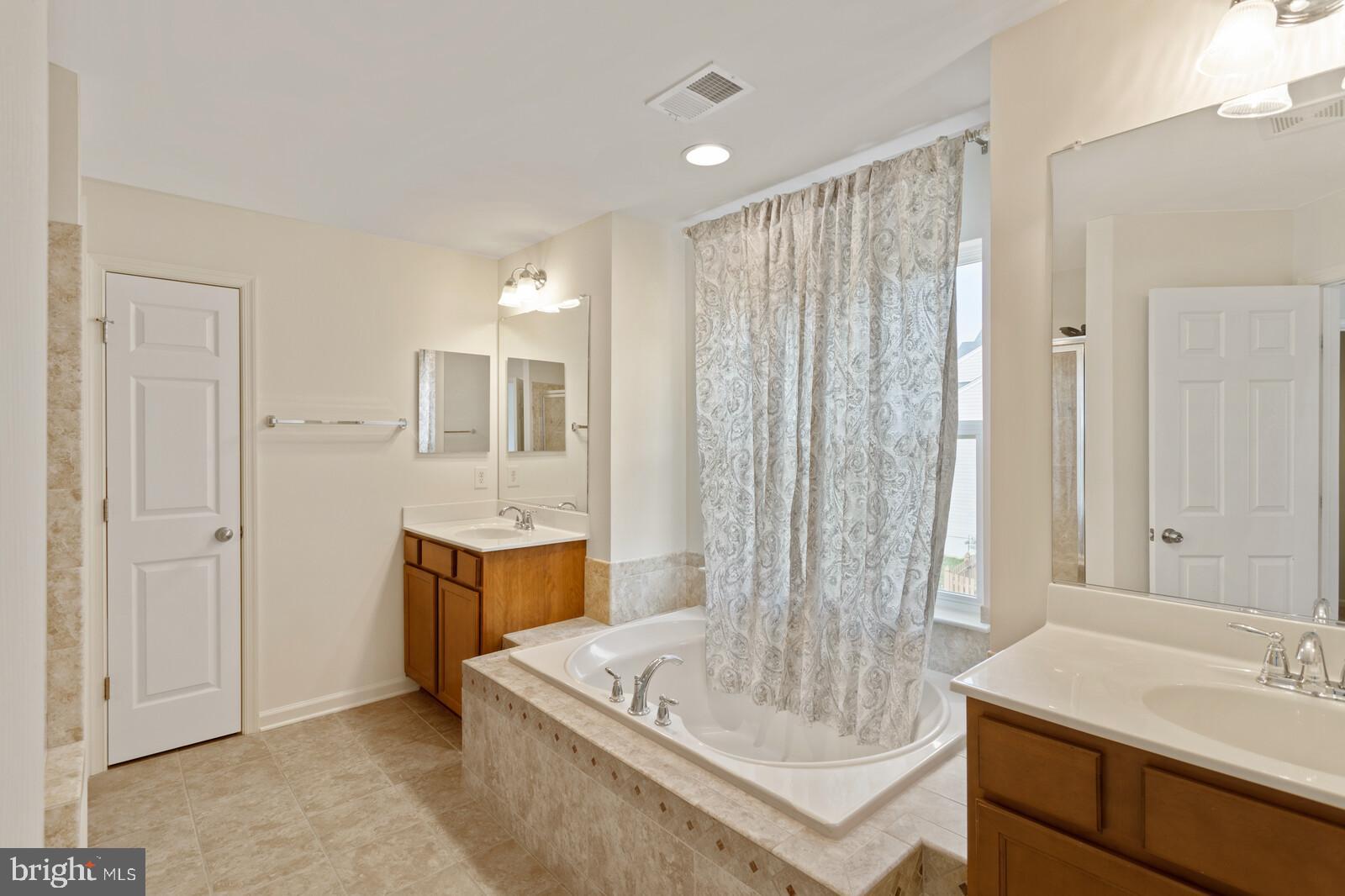 FOREST GLEN - Residential