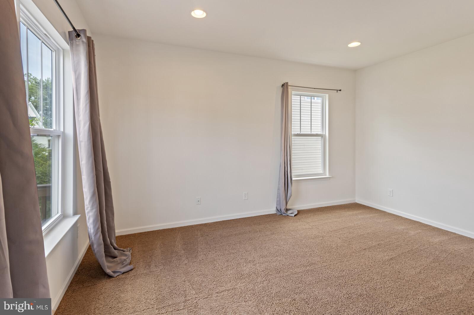 FOREST GLEN - Residential