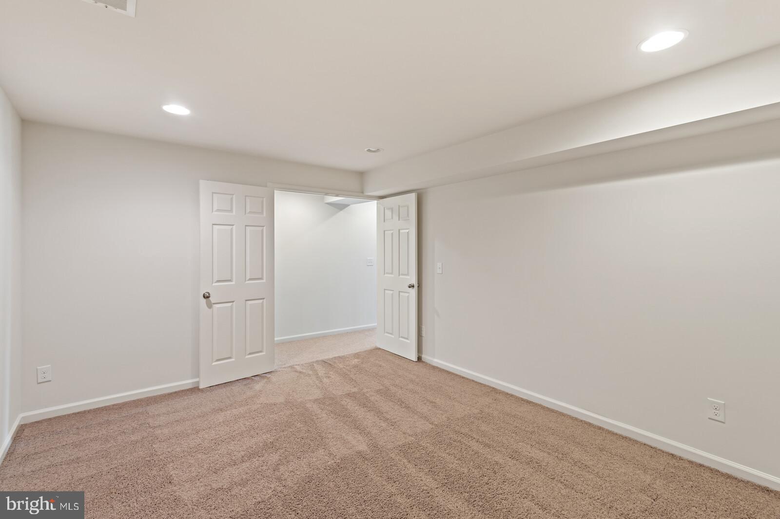 FOREST GLEN - Residential