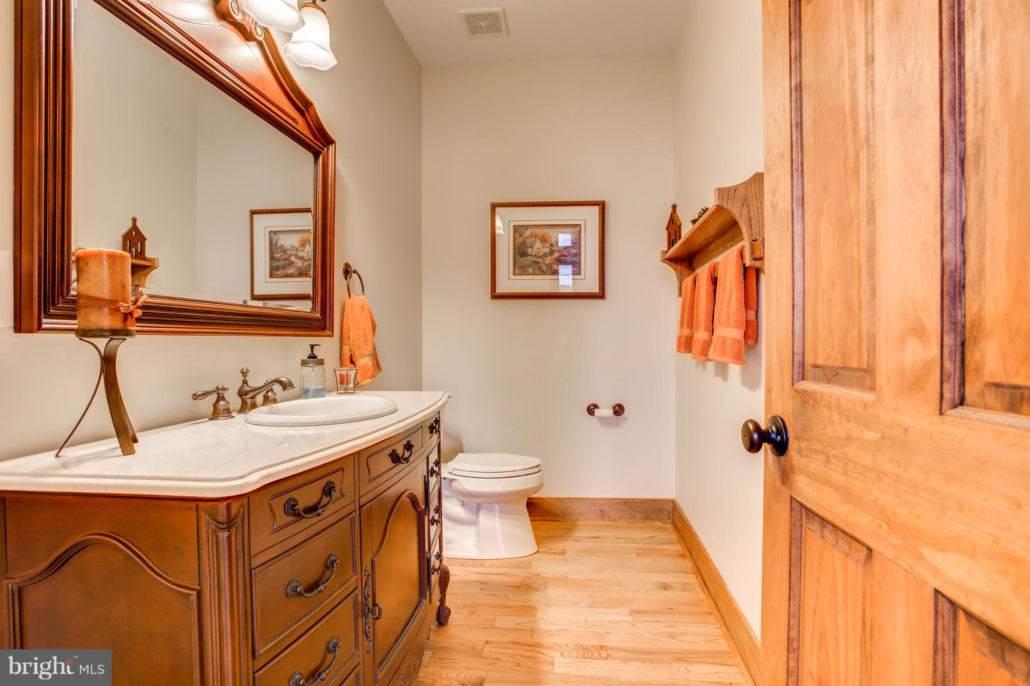 GOVERNORS POINT - Residential